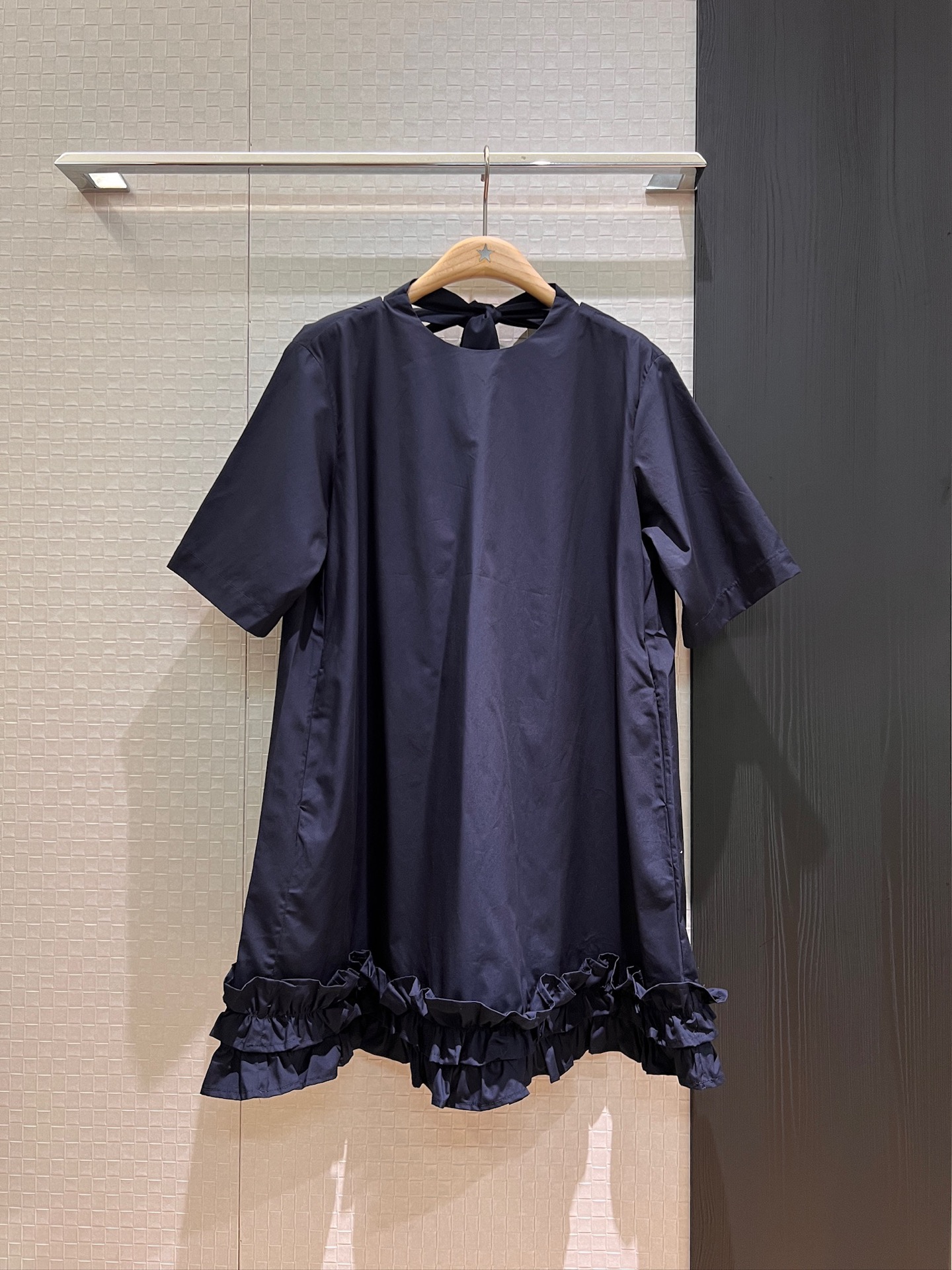 NO:328498,New spliced ​​wood ear lace doll dress, back collar lace bow design decoration A-shaped loose and casual, lazy and age-reducing, cute and versatile with pockets on both sides, single wear or layer various styles SML, skirts, alexander wang19860909新款拼接木耳花边娃娃裙连衣裙 后领系带蝴蝶结设计装饰A字宽松休闲 慵懒减龄 可爱百搭两侧有口袋 单穿或叠搭各种风格 SML,,skirts,alexander wang,Women's clothing