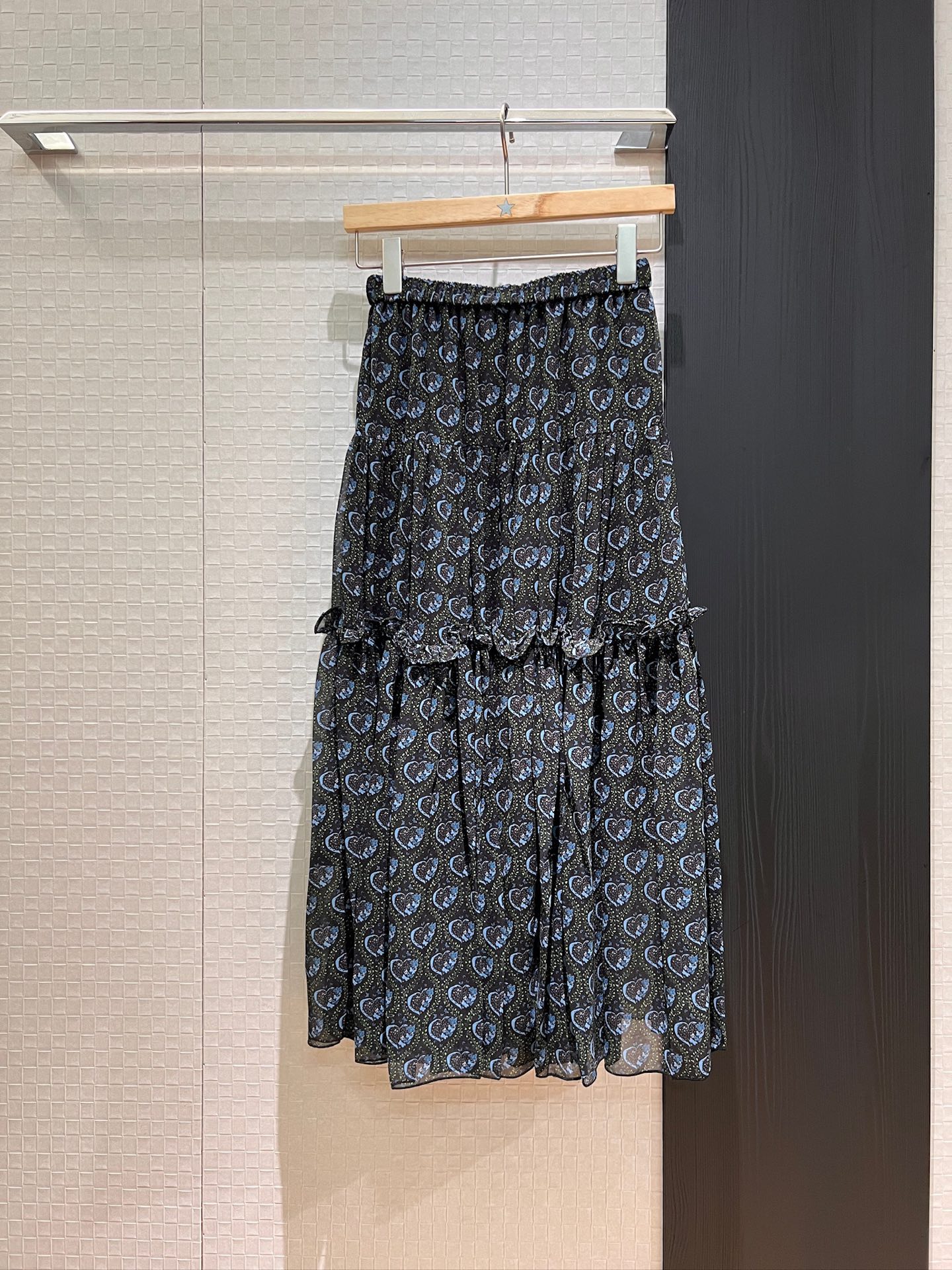 NO:327964,New retro printed fungus lace spliced ​​skirt Floating long skirt vacation and leisure beach and beach age-reducing S-XL, skirts, alexander wang19860909新款复古印花木耳花边拼接半裙 飘逸长裙度假休闲 沙滩海边减龄必备 S-XL,,skirts,alexander wang,Women's clothing
