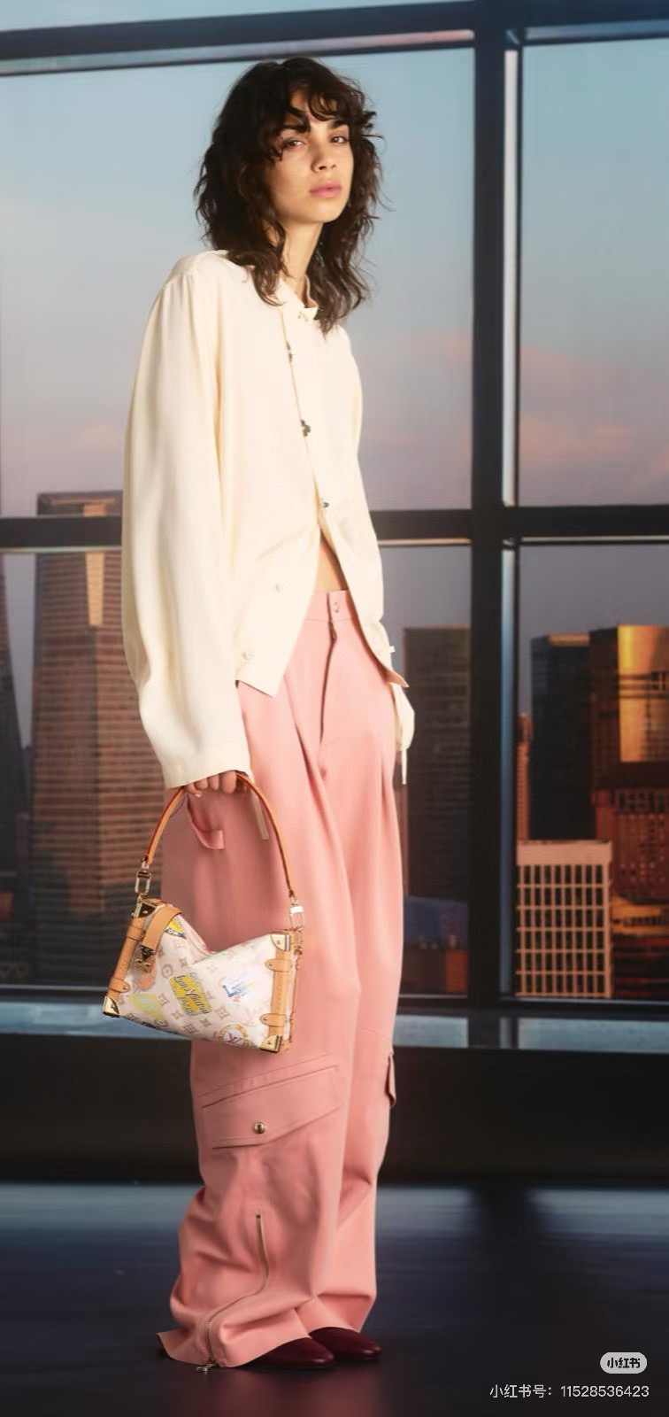 NO:327984,,,alexander wang19860909,,alexander wang,Women's clothing