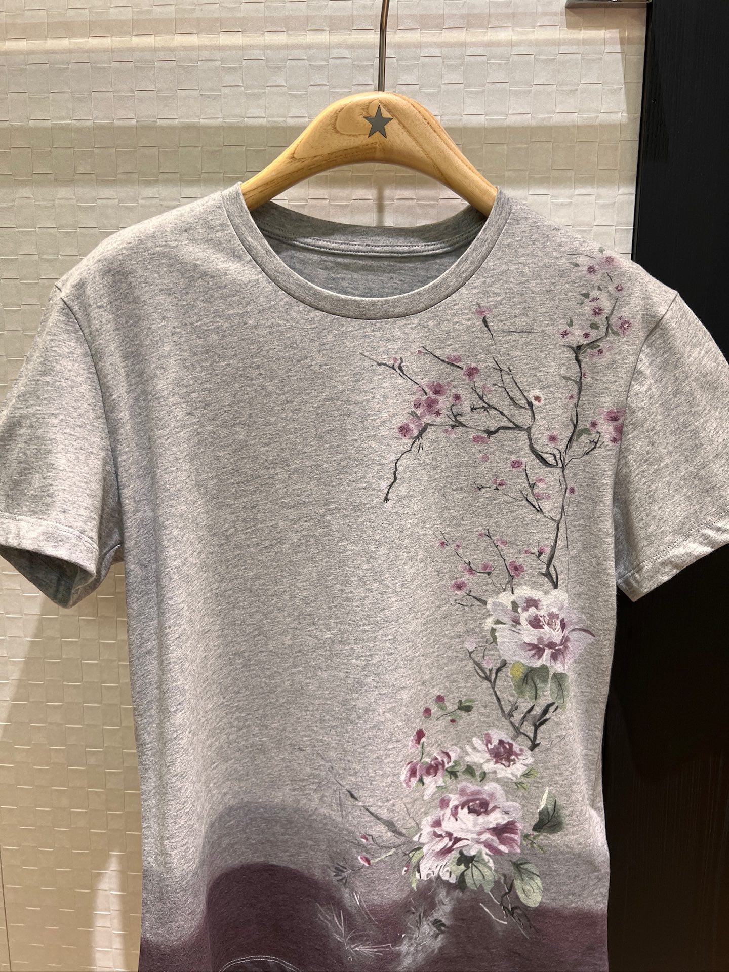 NO:412056,New early autumn series Chinese cherry blossom ink painting printed T-shirt simple Chinese style skirt SML, skirts, tees, t-shirt, alexander wang19860909新款早秋系列 中式樱花水墨丹青印花T恤简单国风可搭半裙 SML,,skirts,tees，t-shirt,alexander wang,Women's clothing