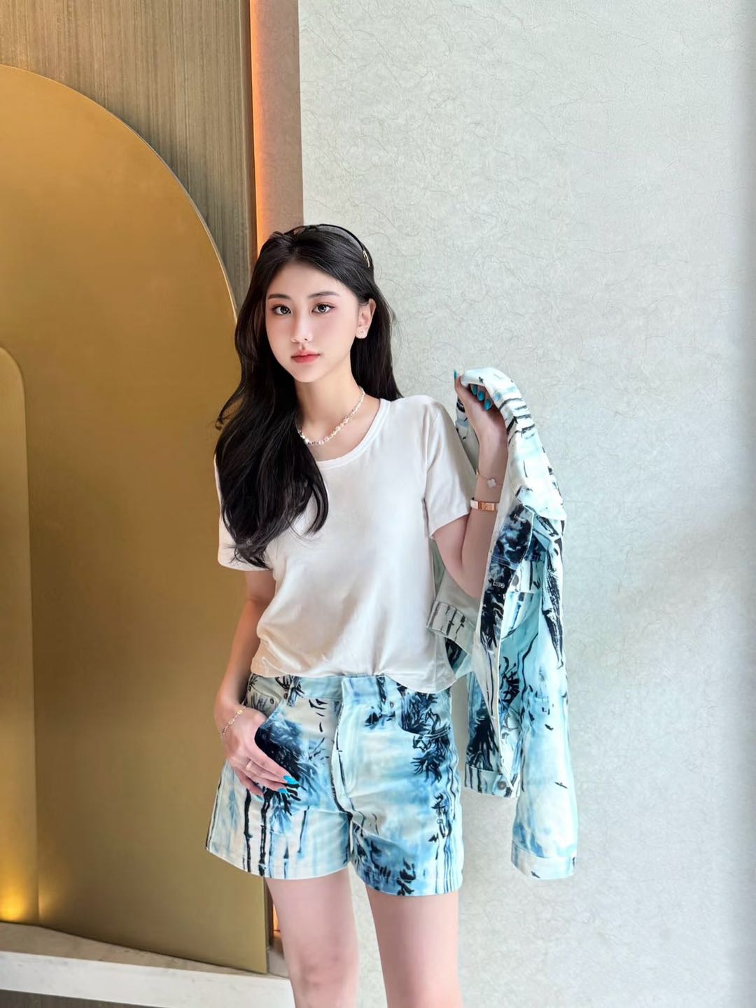 NO:429279,Printed denim shorts, shorts, alexander wang19860909印花牛仔短裤,,shorts,alexander wang,Women's clothing