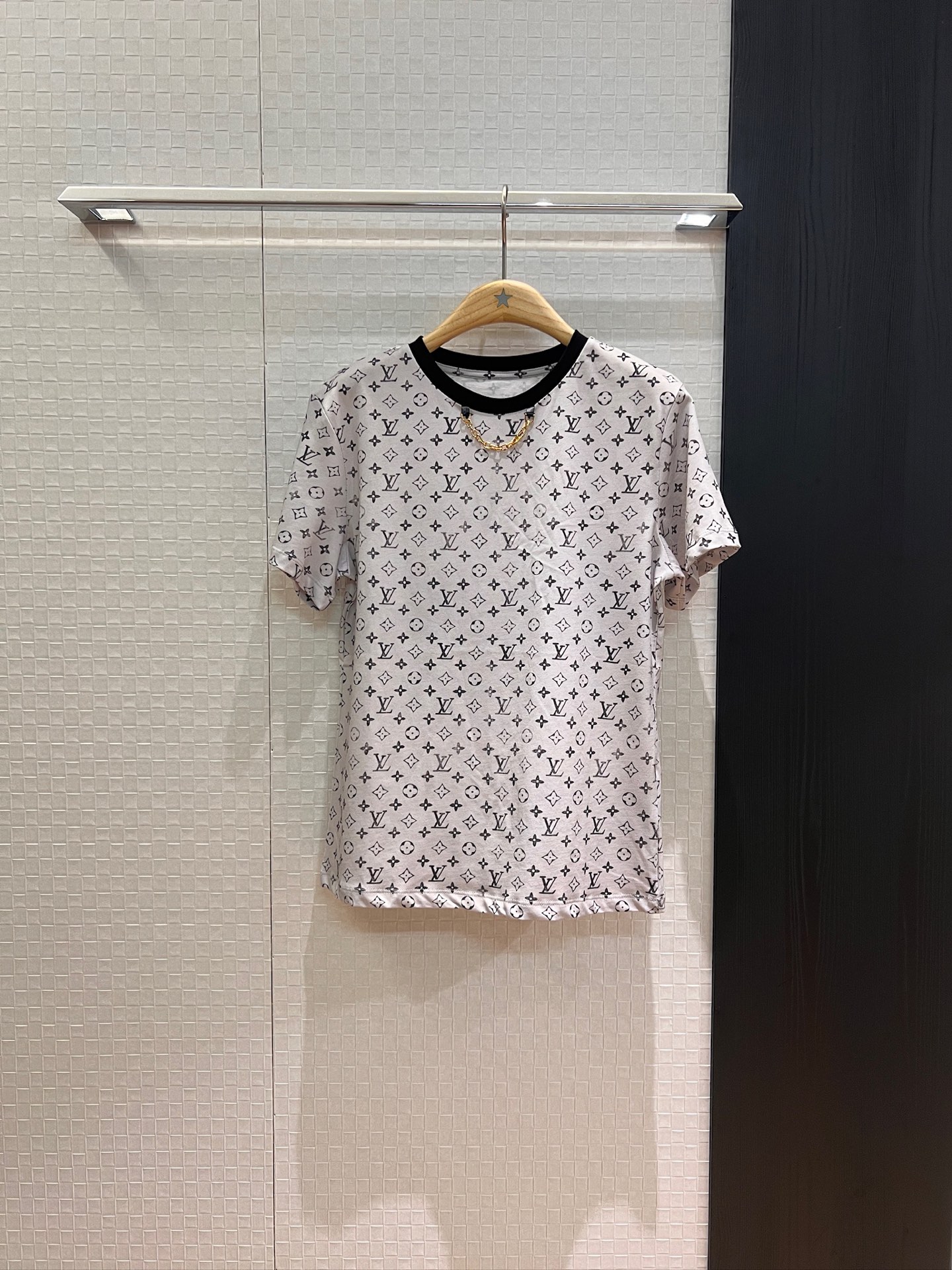 NO:434519,New gray gradient old-fashioned t-shirt casual and fashionable simple and versatile SML, tees, t-shirt, alexander wang19860909新款灰色渐变老花链条t恤休闲时尚 简单百搭SML,,tees，t-shirt,alexander wang,Women's clothing