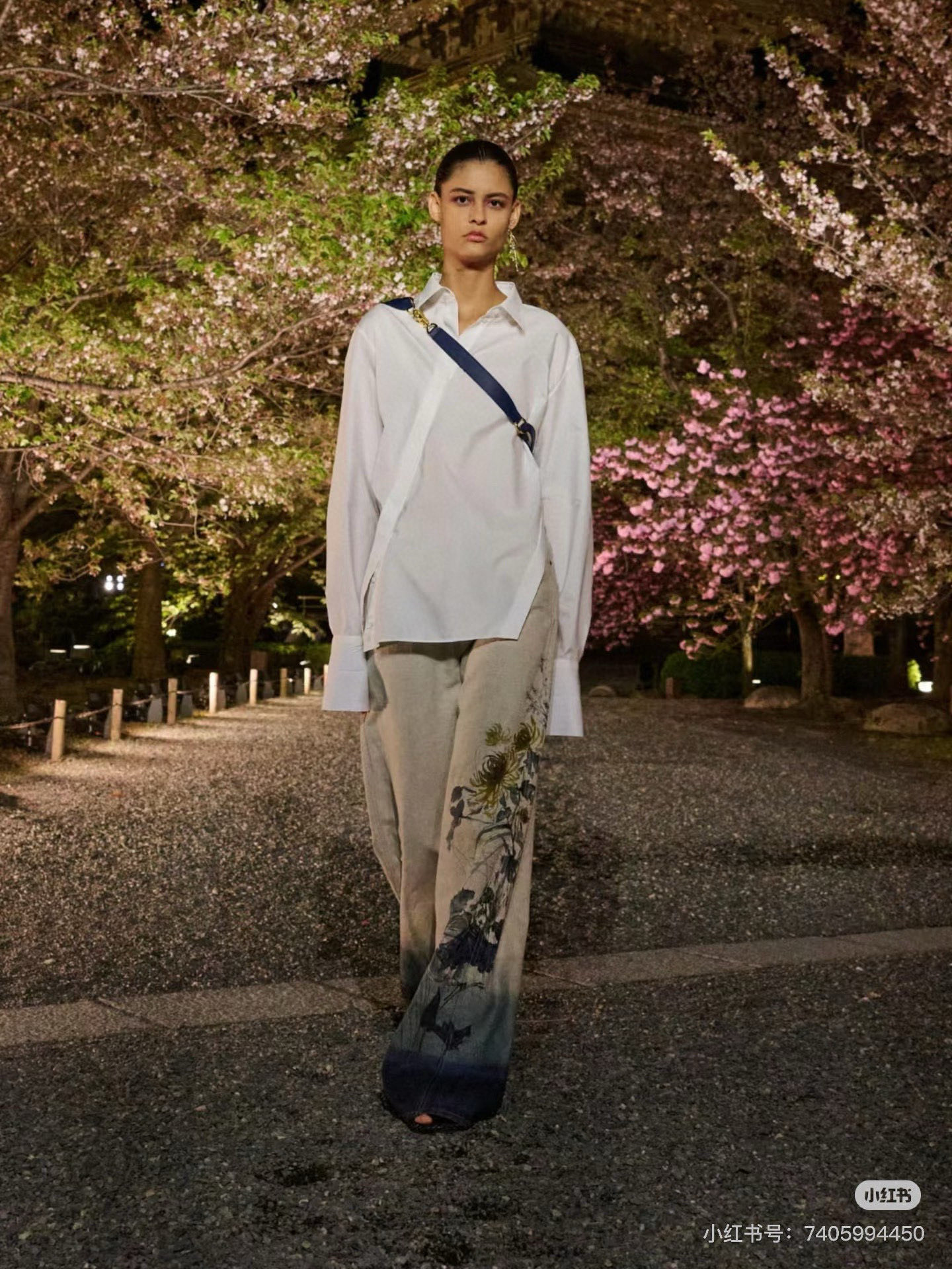 NO:716162,show pictures,,19860909秀图,,,Women's clothing