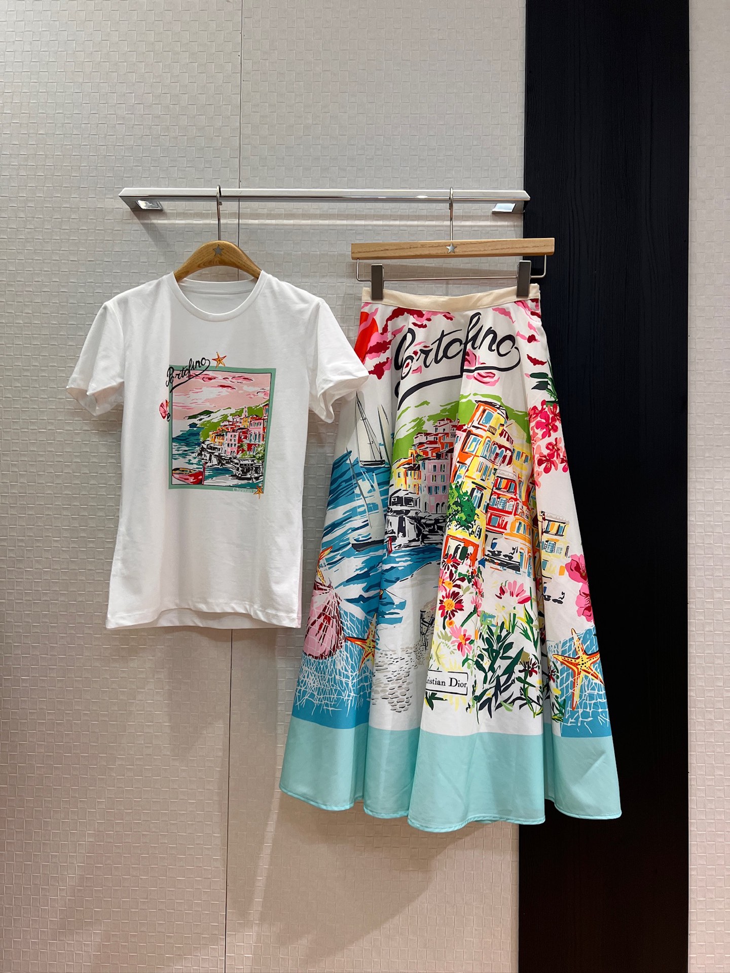 NO:440794,New Souvenir City Limited Series Starfish Print T-shirt Hand-drawn Illustrations Age-reducing versatile SML, tees, t-shirt, alexander wang19860909新款souvenir城市限定系列 海星印花T恤手绘插画 减龄百搭 SML,,tees，t-shirt,alexander wang,Women's clothing