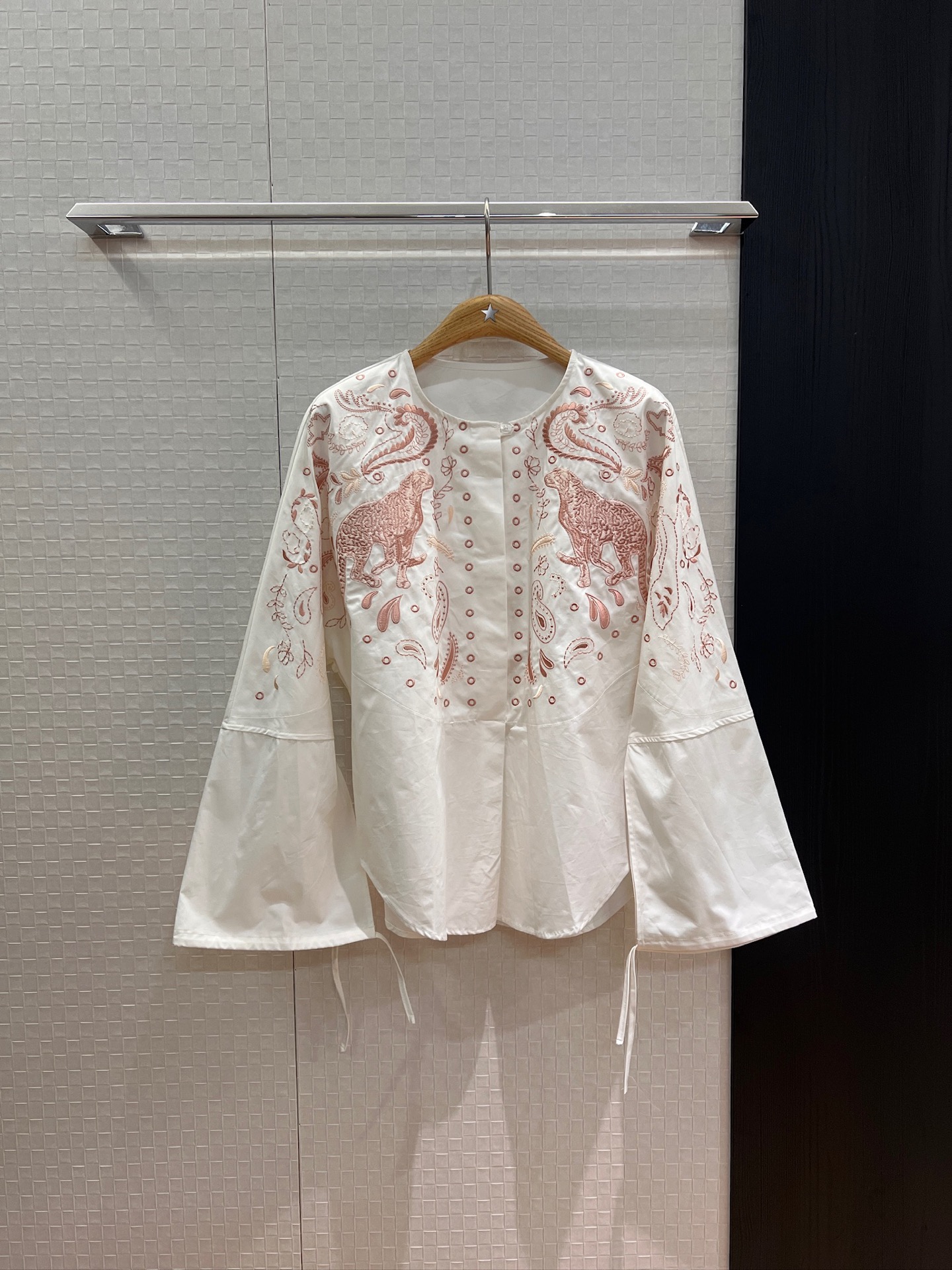 Resort Style Embroidered Set: Loose Shirt & Elastic Waist Shorts - Effortless Chic 3 i1752318098244 6796 0 6