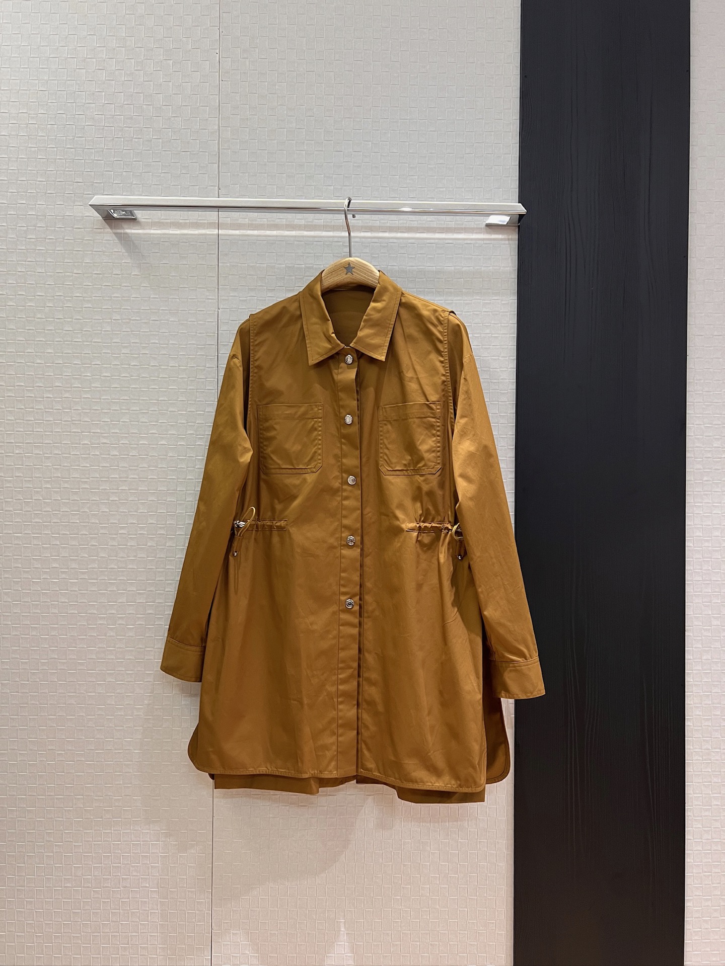 NO:450804,New H two-piece design, multi-style wear sleeveless vest waistcoat vest zipper mid-length shirt, sleeves can be adjusted with laces, loose and casual, fashionable and personalized, black khaki SML, alexander wang19860909新款来袭H两件套设计 多风格穿搭无袖背心收腰马甲拉链中长衬衣 袖子可系带调节 宽松休闲 时尚个性 黑色卡其 SML,,alexander wang,Women's clothing