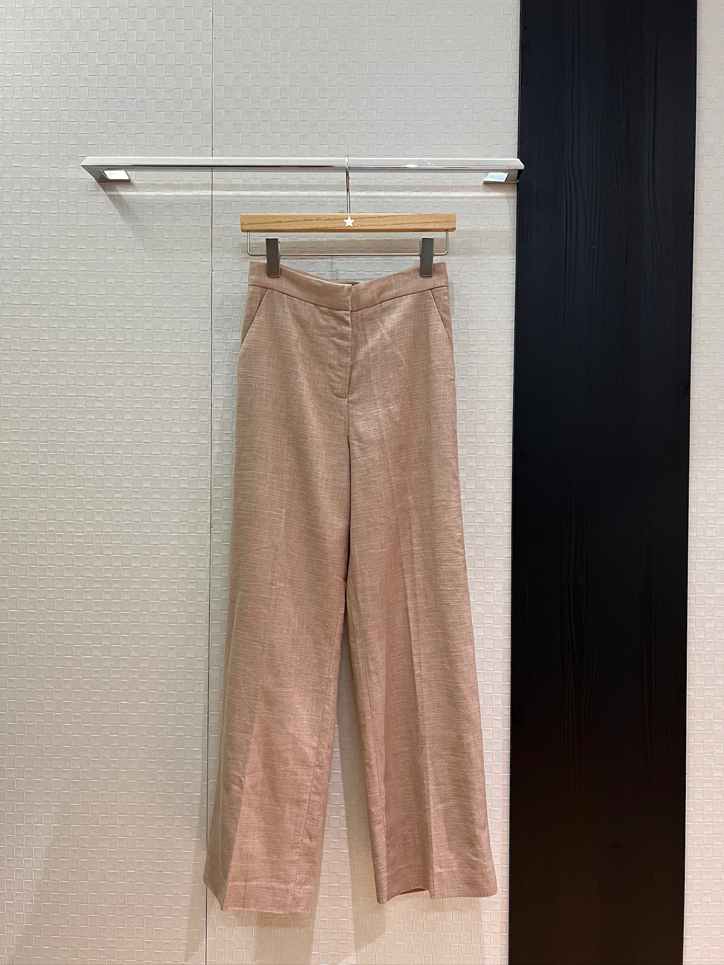 NO:453279,New minimalist wide-leg linen trousers with waist embroidered logo letters Old Qian style Fashion and casual Wear the same suit jacket lazy and versatile White khaki SML, Jackets & coats, business suit, alexander wang19860909新款极简阔腿亚麻西裤腰部刺绣logo字母 老钱风 时尚休闲 搭同款西装外套慵懒百搭 白色卡其 SML,,jackets & coats,business suit,alexander wang,Women's clothing
