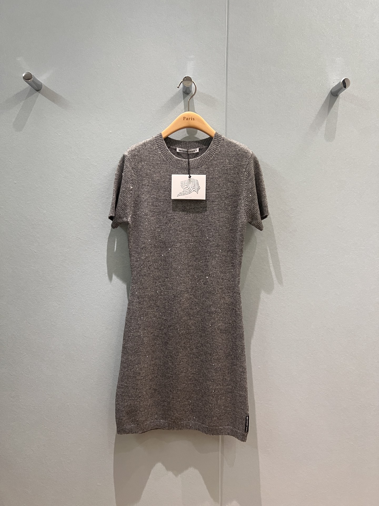 NO:484067,King 25 autumn and winter round neck iron diamond pullover short-sleeved knitted dress slim and slim, shiny, exquisite and age-reducing black gray SML, alexander wang, skirts, T-shirt, alexander wang19860909大王 25秋冬圆领烫钻套头短袖针织连衣裙修身显瘦 闪闪亮亮精致减龄 黑色灰色 SML,,alexander wang,skirts,T-shirt,alexander wang,Women's clothing