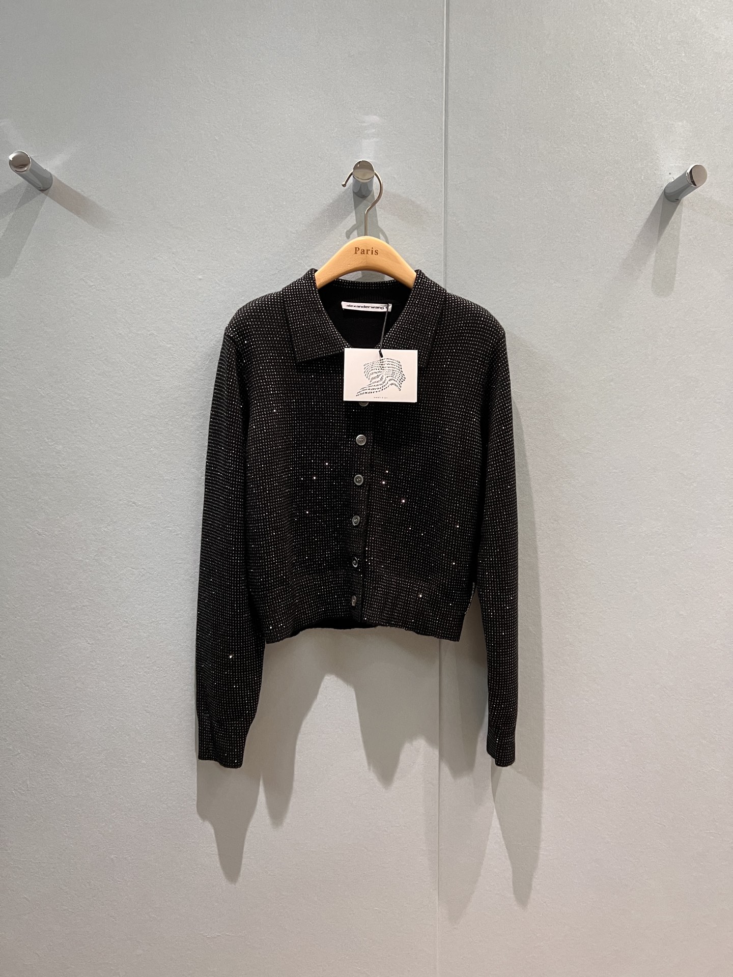 NO:484077,King 25 autumn and winter lapel iron diamond knitted cardigan jacket short long sleeves temperament and casual shiny and exquisite age-reducing black gray SML, alexander wang, jackets & coats, alexander wang19860909大王 25秋冬翻领烫钻针织开衫外套短款长袖 气质休闲 闪闪亮亮精致减龄 黑色灰色 SML,,alexander wang,jackets & coats,alexander wang,Women's clothing