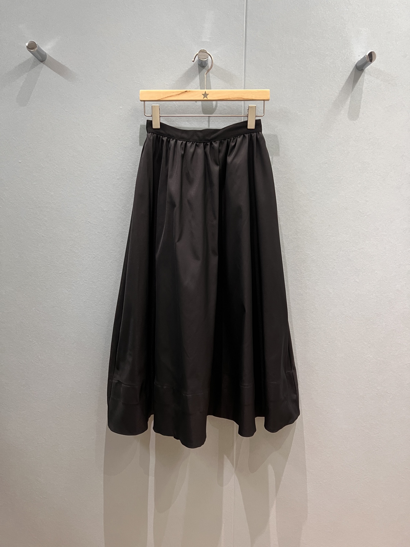 NO:496883,New webbing splicing minimalist large umbrella skirt with pockets on both sides of the skirt Simple and casual, versatile and age-reducing S-XL, skirts, alexander wang19860909新款织带拼接极简大摆伞裙 半裙两侧有口袋 简单休闲 度假百搭气质减龄 S-XL,,skirts,alexander wang,Women's clothing