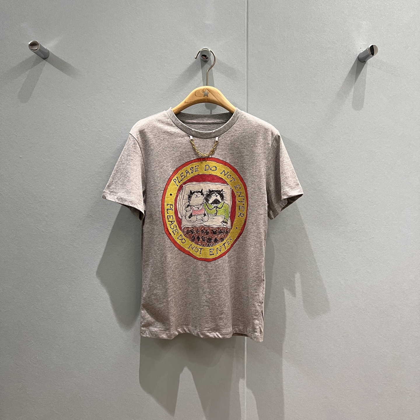 NO:499487,New chain decorative cat series printed T-shirt simple casual fashion age-reducing gray and white SML, tees, t-shirt, alexander wang19860909新款链条装饰猫咪系列印花T恤简单休闲 时尚减龄 灰色白色 SML,,tees，t-shirt,alexander wang,Women's clothing