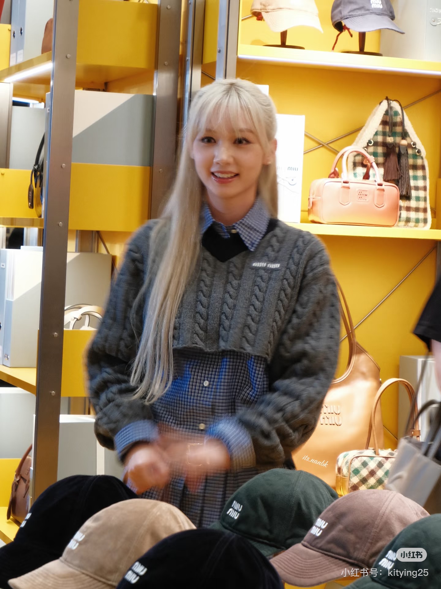 NO:501061,Star pictures, alexander wang19860909明星图,,alexander wang,Women's clothing