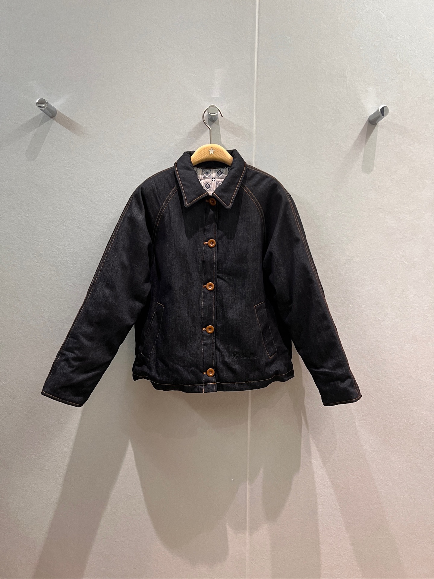 NO:505667,New Lp denim lapel clamp jacket, quilted cotton jacket printed lining, hem embroidery logo loose and casual, full of personality SML, loro piano, jackets & coats, alexander wang19860909新款Lp牛仔翻领夹棉外套 缝绗棉服印花内衬 下摆刺绣logo宽松休闲 个性十足 SML,,loro piana,jackets & coats,alexander wang,Women's clothing