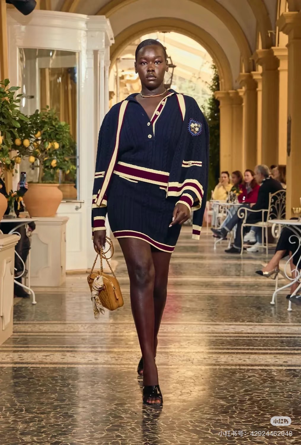 NO:507091,Top with skirts with the same style as G-Dragon, skirts, alexander wang19860909上衣 半裙权志龙同款,,skirts,alexander wang,Women's clothing