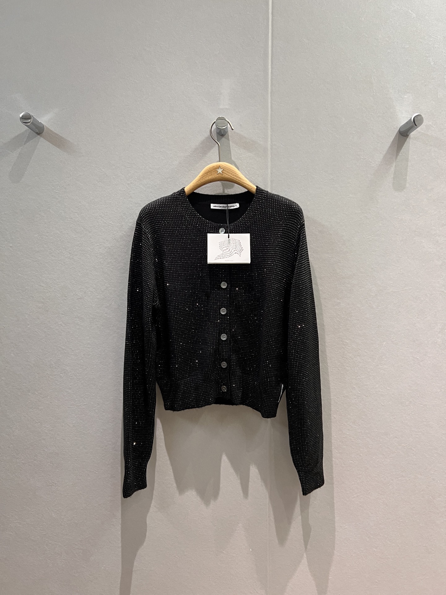 NO:507999,p, King 25 autumn and winter diamond round neck knitted cardigan jacket short long sleeves temperament and casual shiny and exquisite age-reducing black gray SML, alexander wang, jackets & coats, alexander wang19860909p,大王 25秋冬烫钻圆领针织开衫外套短款长袖 气质休闲 闪闪亮亮精致减龄 黑色灰色 SML,,alexander wang,jackets & coats,alexander wang,Women's clothing