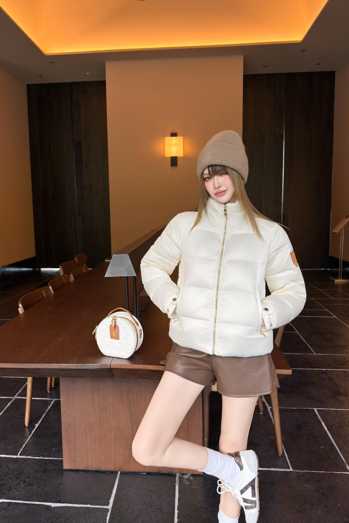 NO:576545,white,,alexander wang19860909白色,,alexander wang,Women's clothing