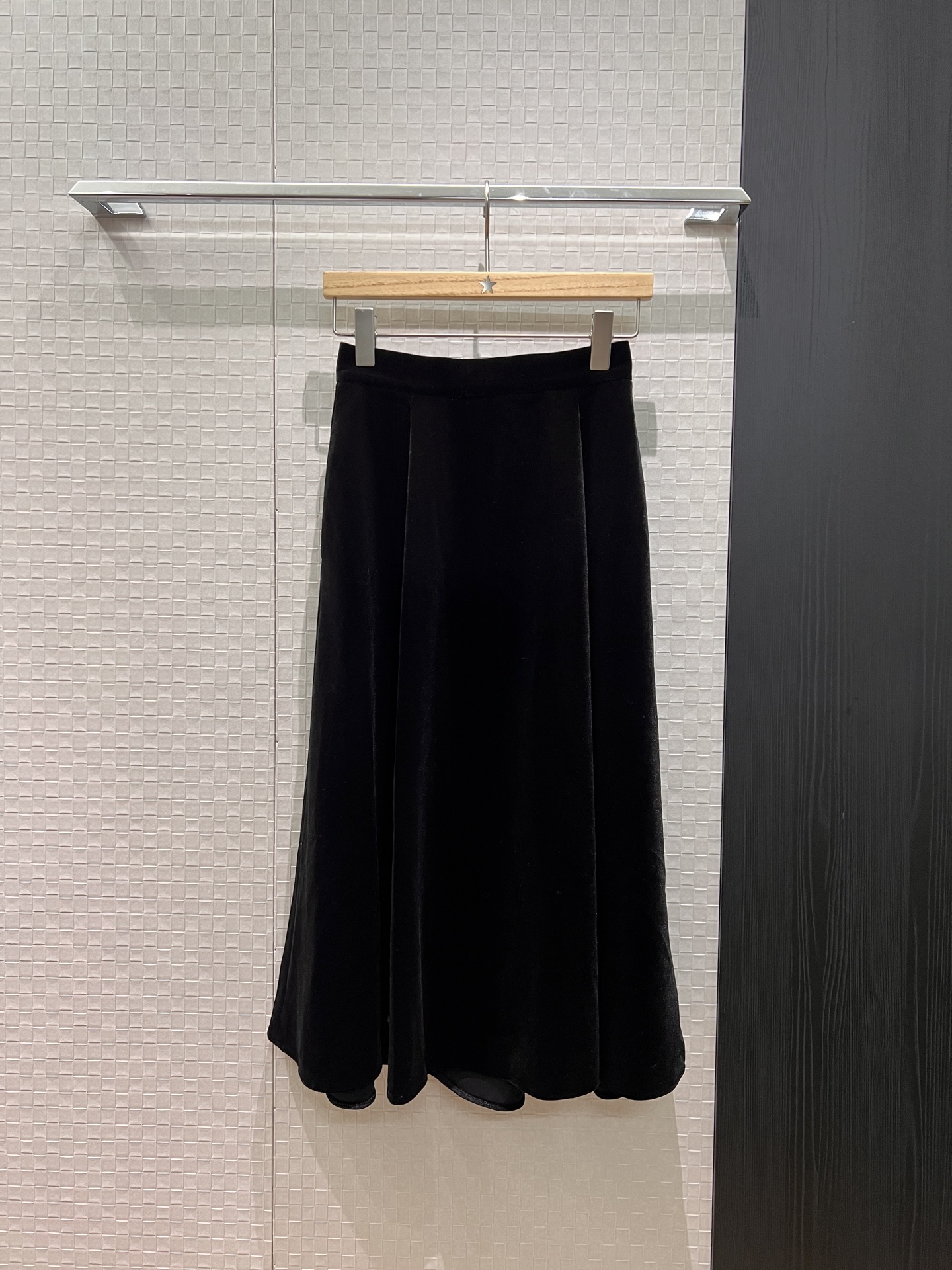 NO:623316,New 26 early spring series, minimalist A-line velvet long skirt, high-waisted slim skirt, slim and versatile, pockets on both sides S-XL, skirts, alexander wang19860909新款26早春系列 极简A字丝绒长裙半裙高腰修身 显瘦百搭 两侧口袋S-XL,,skirts,alexander wang,Women's clothing