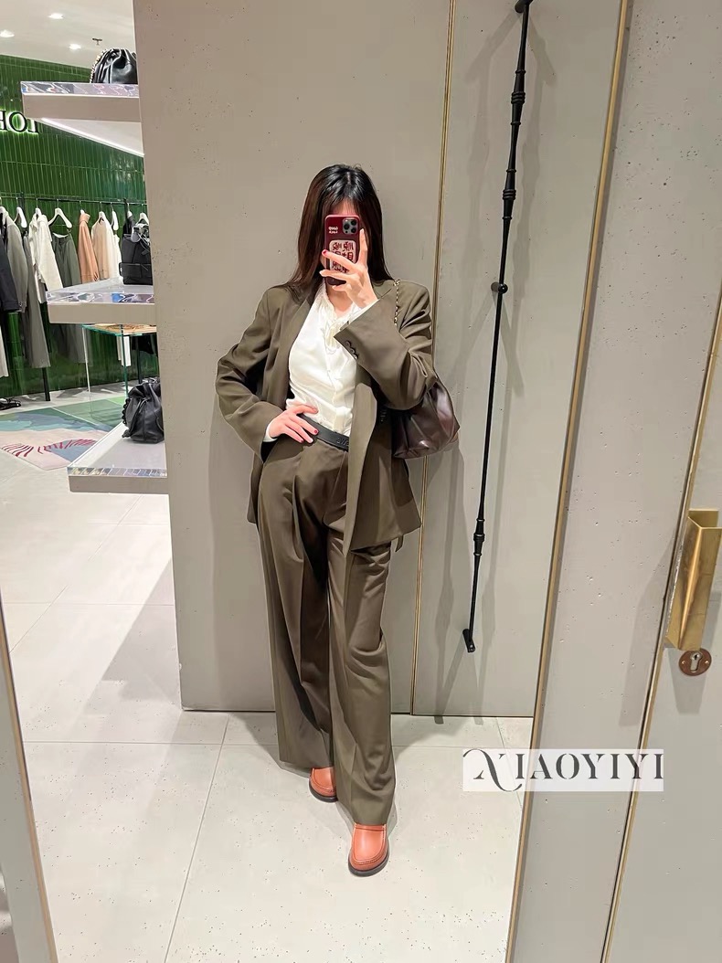 NO:624053,a set,,alexander wang19860909一套,,alexander wang,Women's clothing