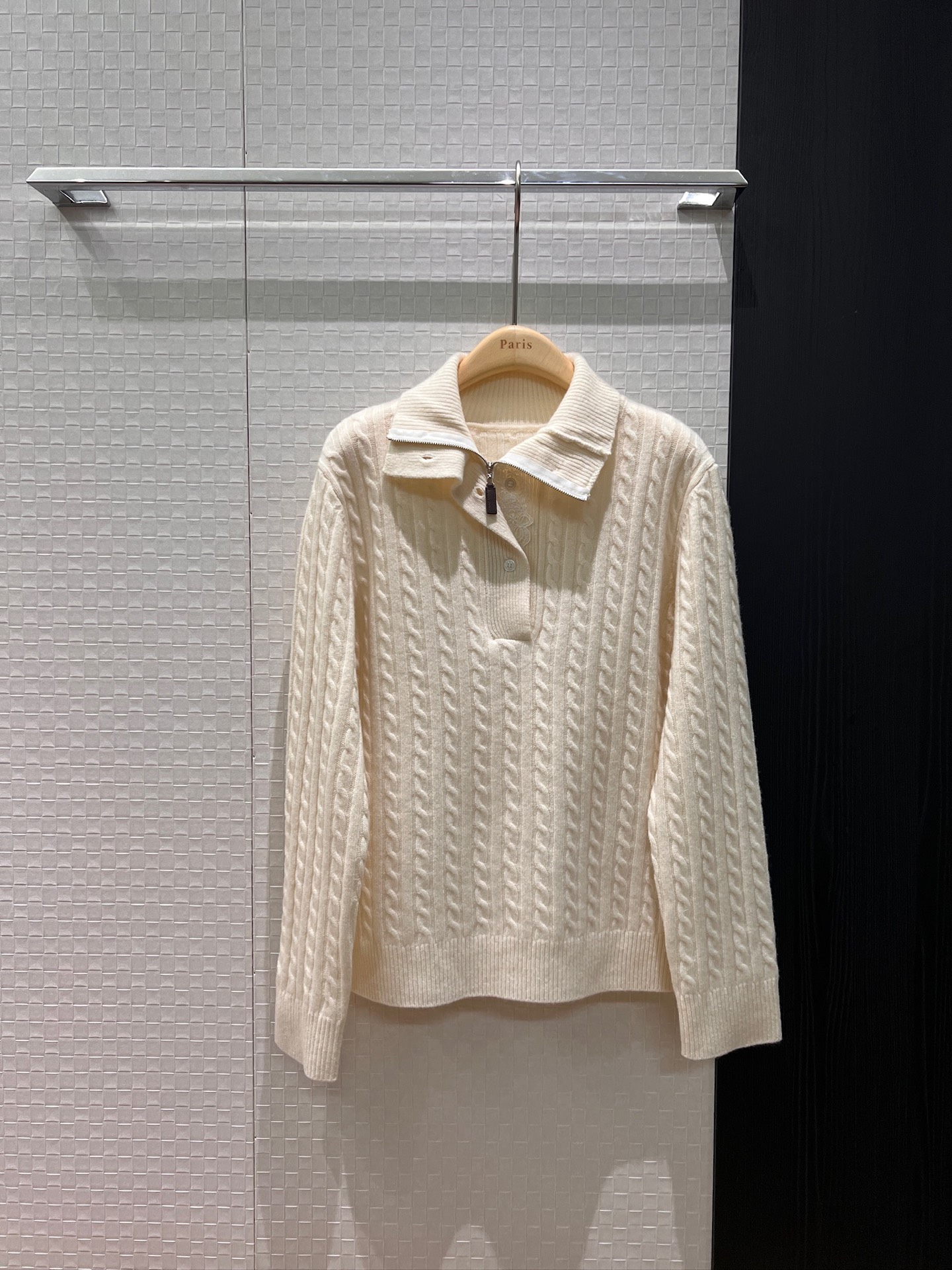 NO:629260,New splicing lace trim, twist twist high collar, zipper lapel, wool knit top, simple and loose, casual and versatile, lazy and age-reducing, dark blue gray white, ML two sizes,,alexander wang19860909新款拼接蕾丝边装饰 麻花绞花高领拉链翻领羊毛针织上衣简约宽松 休闲百搭 慵懒减龄深蓝灰色白色 ML两码,,alexander wang,Women's clothing