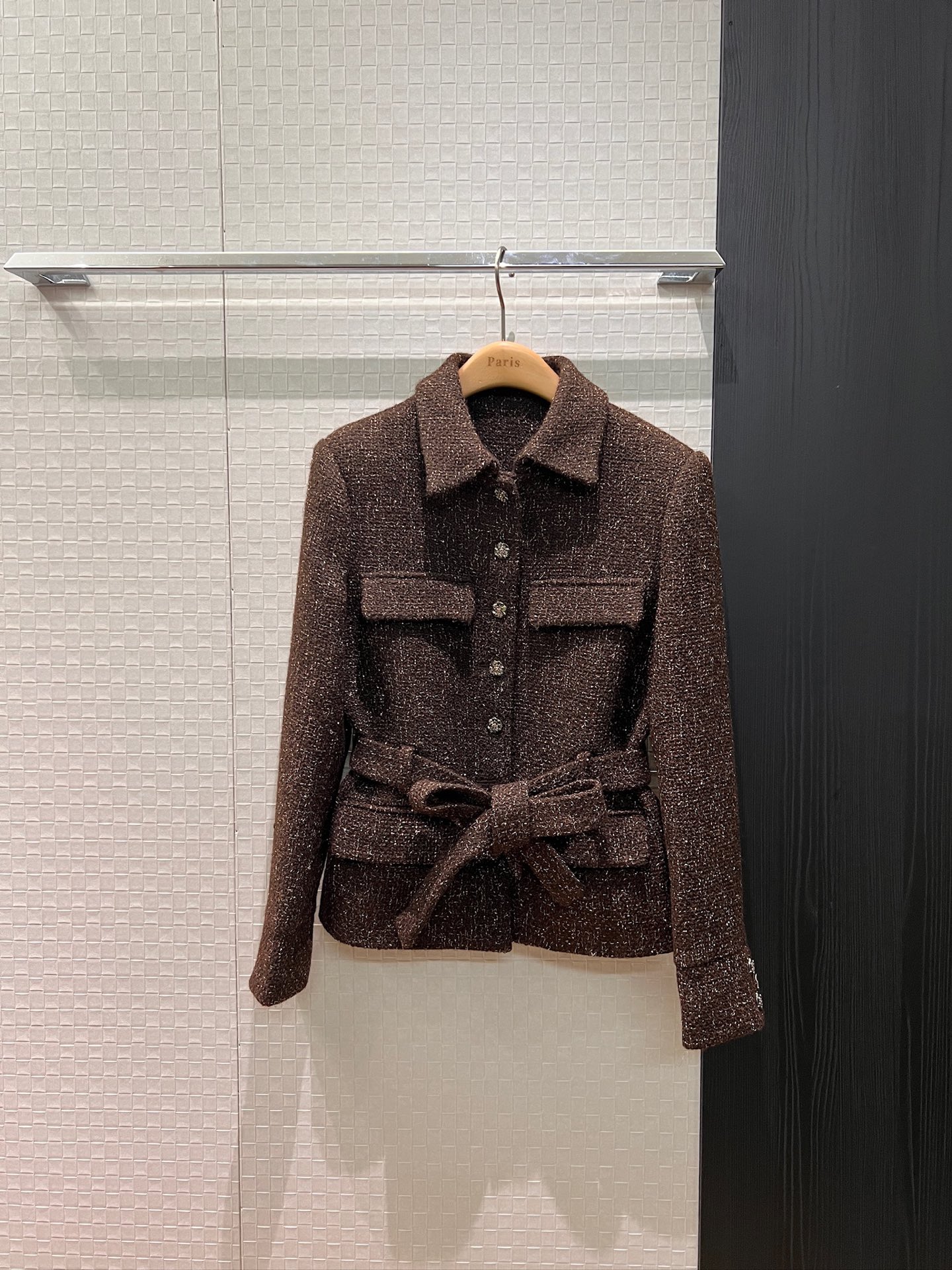 NO:655071,New arrival, retro brown tweed lapel jacket with belt, camellia lining, molded buttons, socialite daughter SML,,jackets & coats,alexander wang19860909新款来袭复古咖色粗花呢翻领外套系腰带装饰山茶花内衬 开模扣子 名媛千金 SML,,jackets & coats,alexander wang,Women's clothing