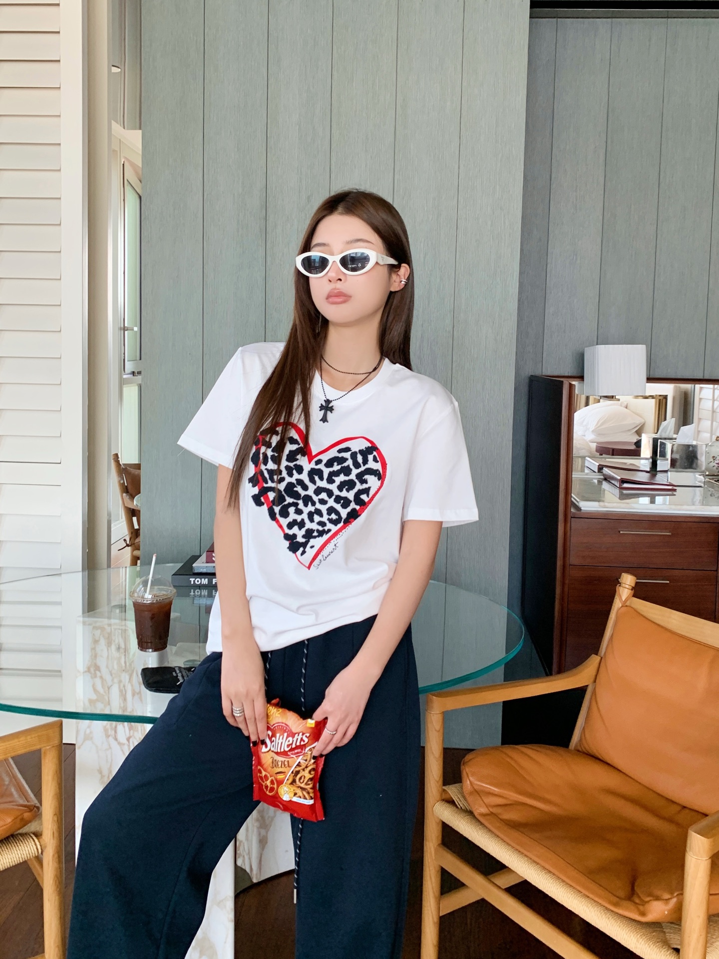 NO:666618,three-dimensional embroidery,, 19860909立体绣花,, ,Women's clothing