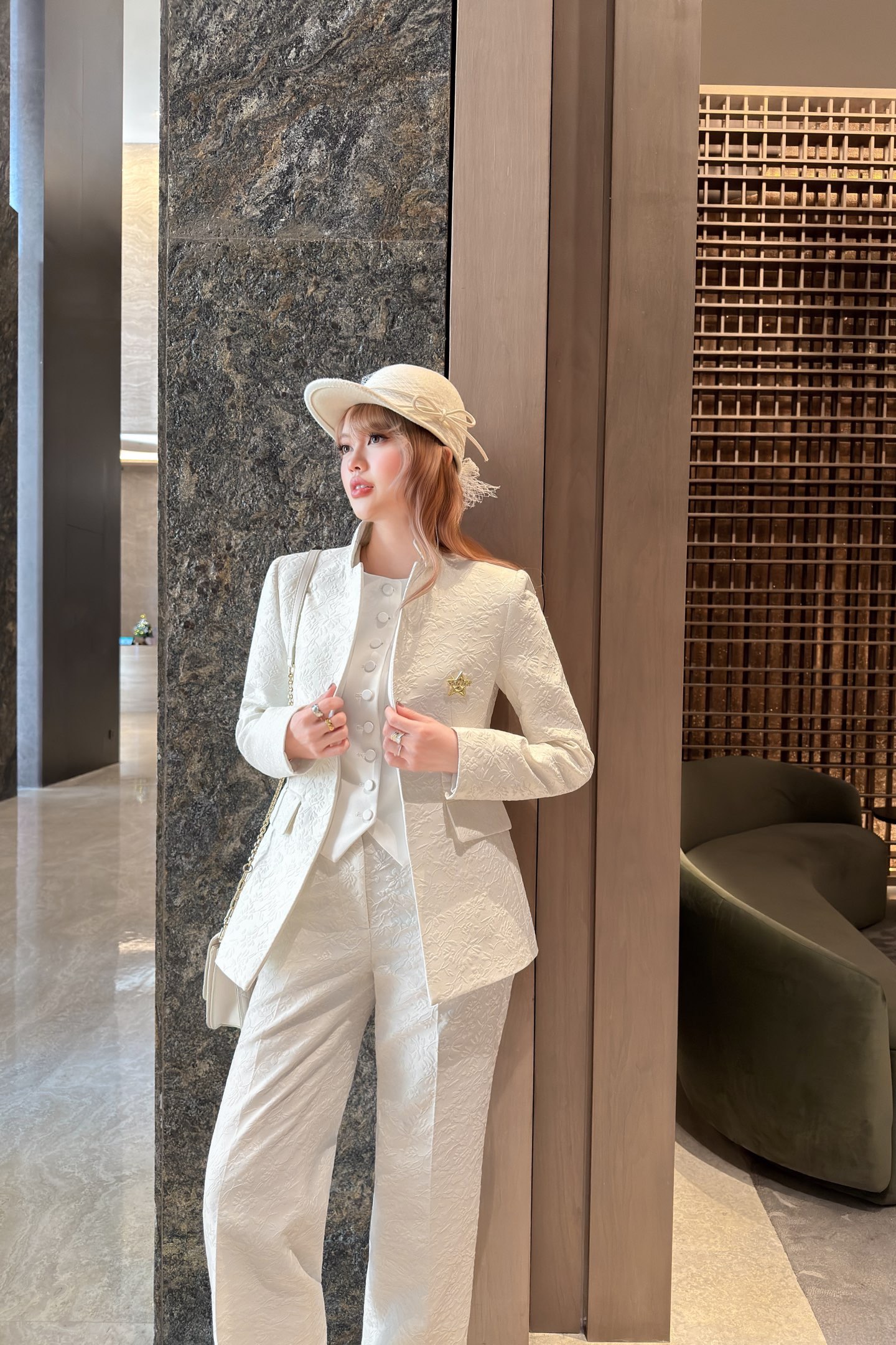 NO:683310,Jacket and pants upper body picture,,jackets & coats,19860909外套 裤子上身图,,jackets & coats,,Women's clothing