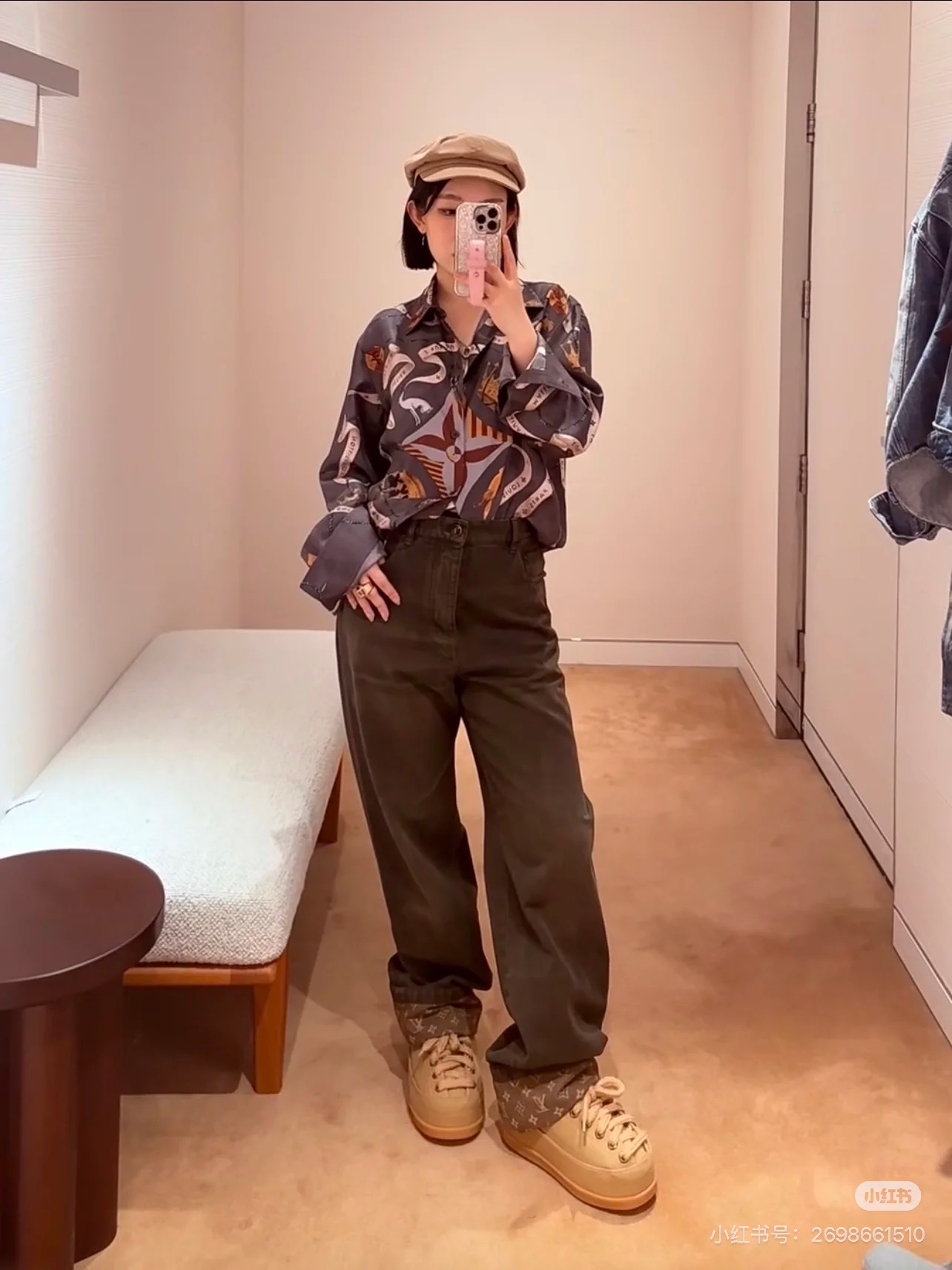 NO:684936,Counter pictures,,19860909专柜图,,,Women's clothing