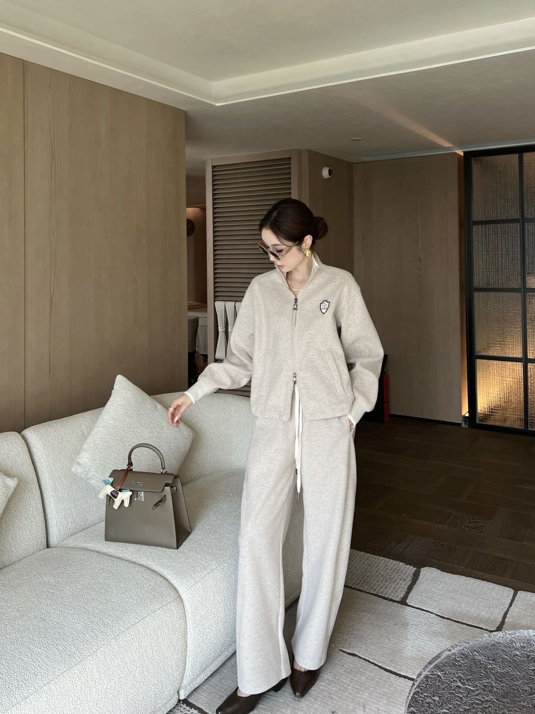 NO:686911,Jacket and pants upper body picture,,jackets & coats,19860909外套 裤子上身图,,jackets & coats,,Women's clothing