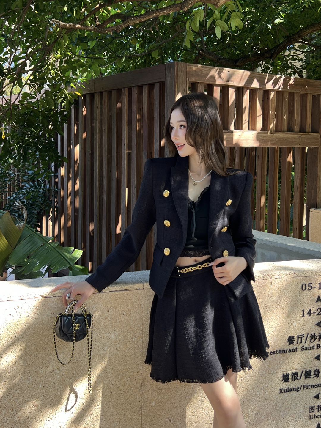 NO:740325,Jackets, skirts, tops, skirts, jackets & coats,19860909外套半裙p一套上身,,skirts,jackets & coats,,Women's clothing