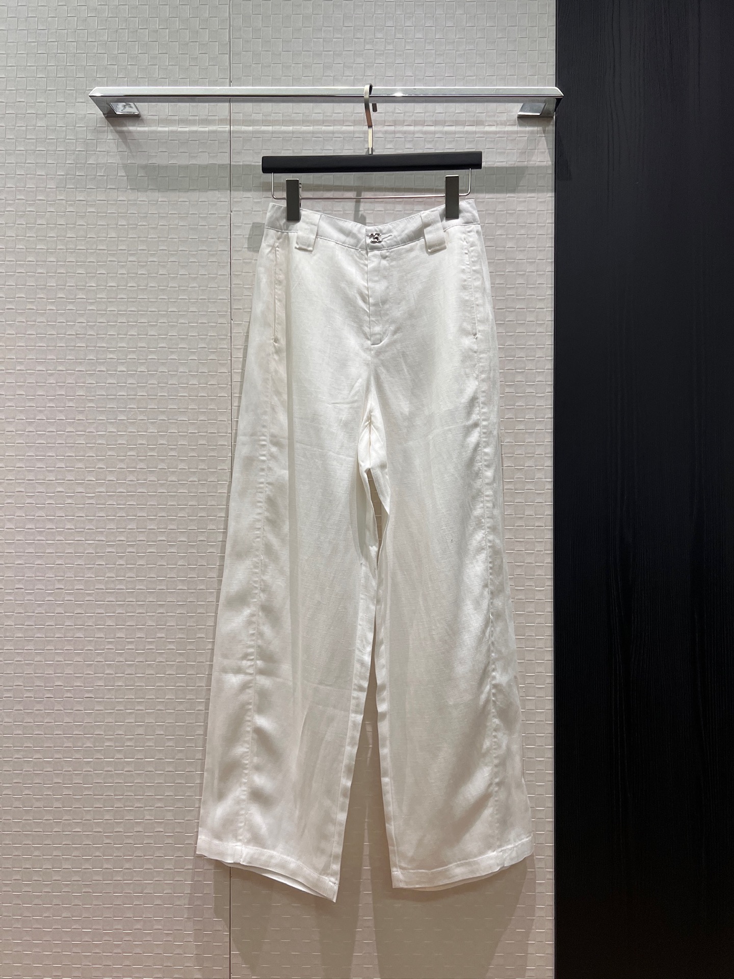 NO:832606,New style small double C buckle minimalist linen wide leg trousers old money style fashion casual lazy versatile white black coffee SML,,19860909新款小双C扣极简亚麻阔腿西裤老钱风 时尚休闲慵懒百搭 白色黑色咖色 SML,,,Women's clothing