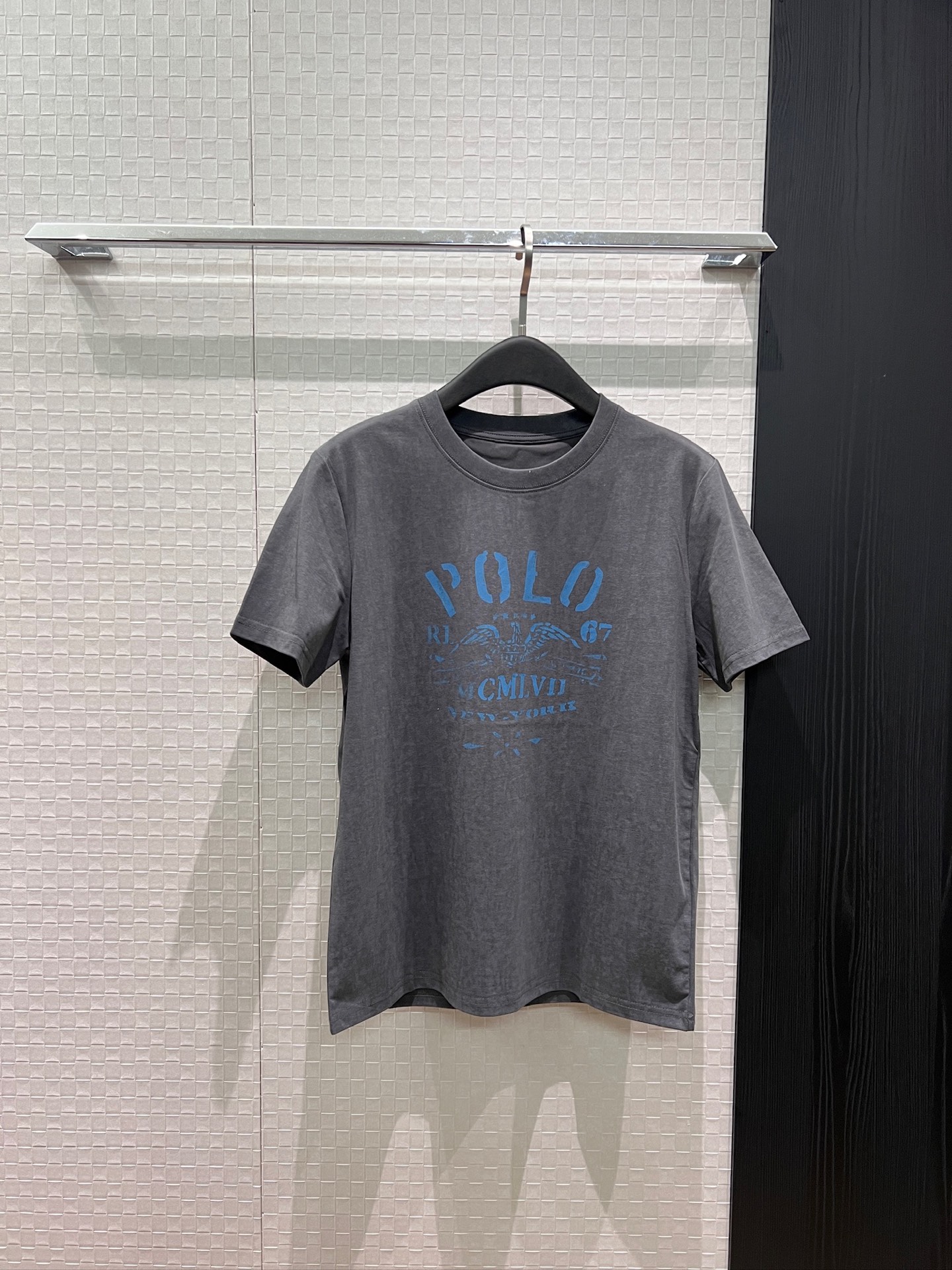 NO:838734,New RL distressed printed T-shirt, simple and casual, refreshing and versatile, gray and white, sml,,tees,t-shirt,19860909新款RL做旧印花T恤 简单休闲 清爽百搭灰色白色 sml,,tees，t-shirt,,Women's clothing