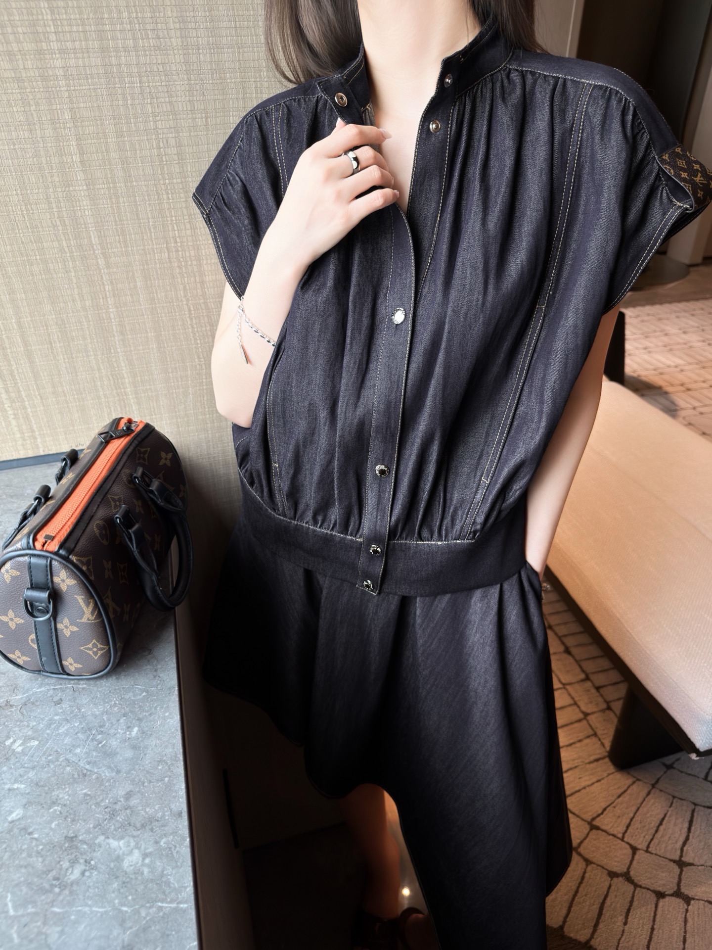 NO:844330,One set has,,19860909一套有,,,Women's clothing