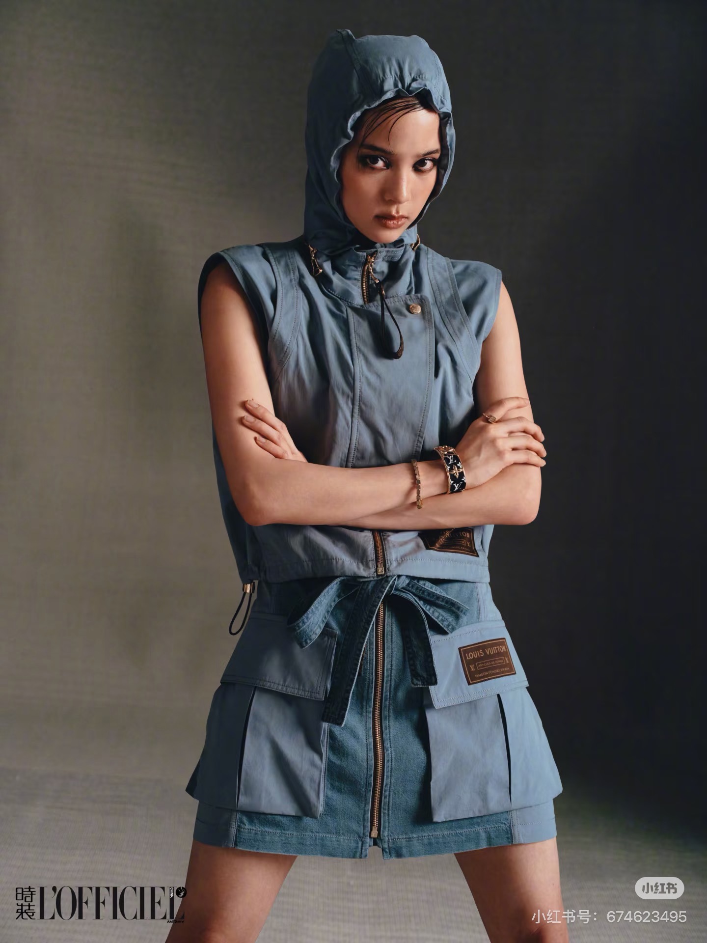 NO:845873,One set has,,19860909一套有,,,Women's clothing