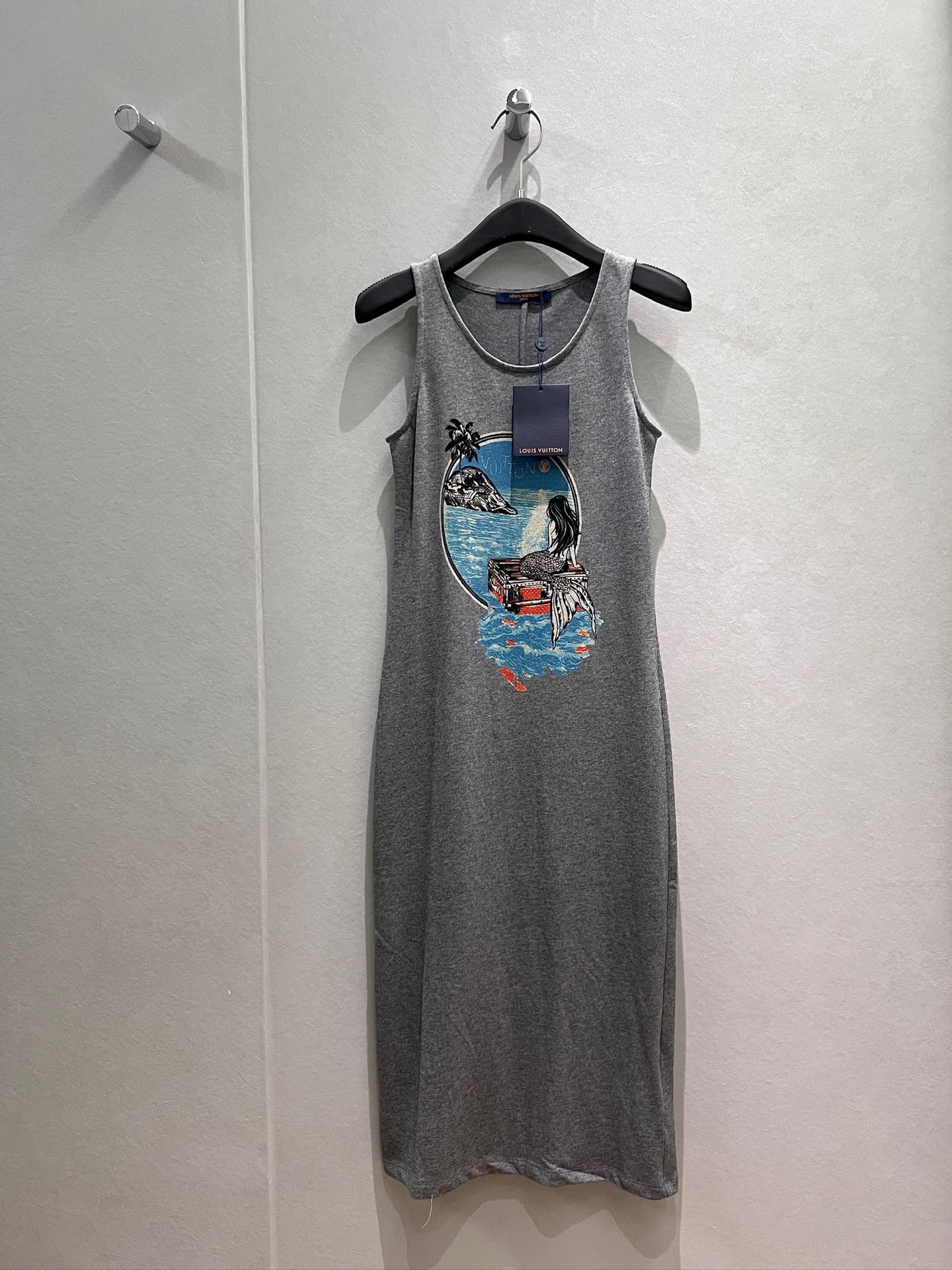 NO:856255,New island mermaid print vest dress, lazy straight fit, slim fit SML,,skirts,19860909新款海岛美人鱼印花背心连衣裙 慵懒直筒版型 修身显瘦SML,,skirts,,Women's clothing