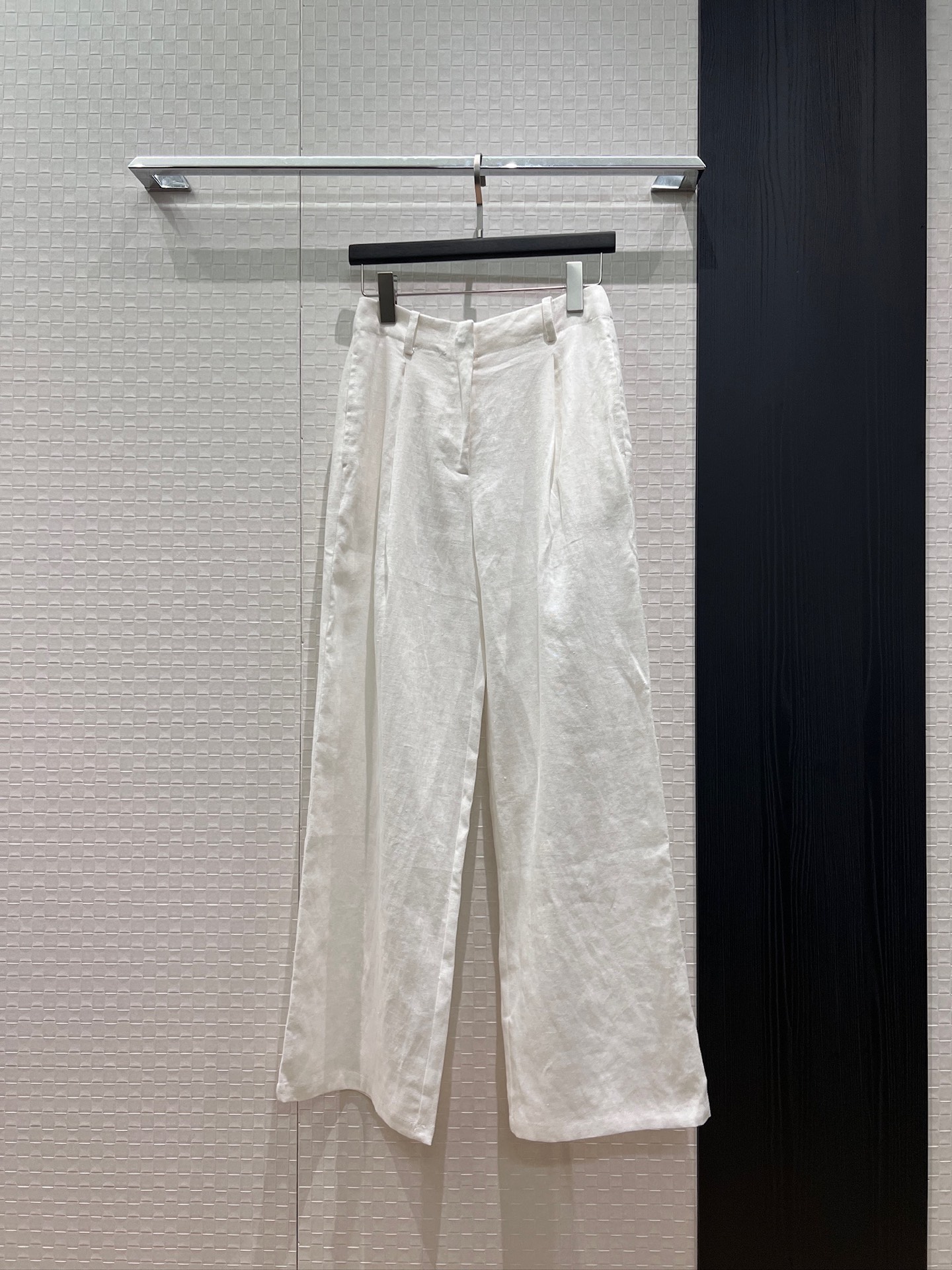 NO:856298,New minimalist wide-leg linen trousers, old money style, fashionable and casual. Pair with the same vest jacket for a lazy and versatile look. White khaki SML,,jackets & coats,19860909新款极简阔腿亚麻西裤老钱风 时尚休闲 搭同款马甲外套慵懒百搭 白色卡其 SML,,jackets & coats,,Women's clothing