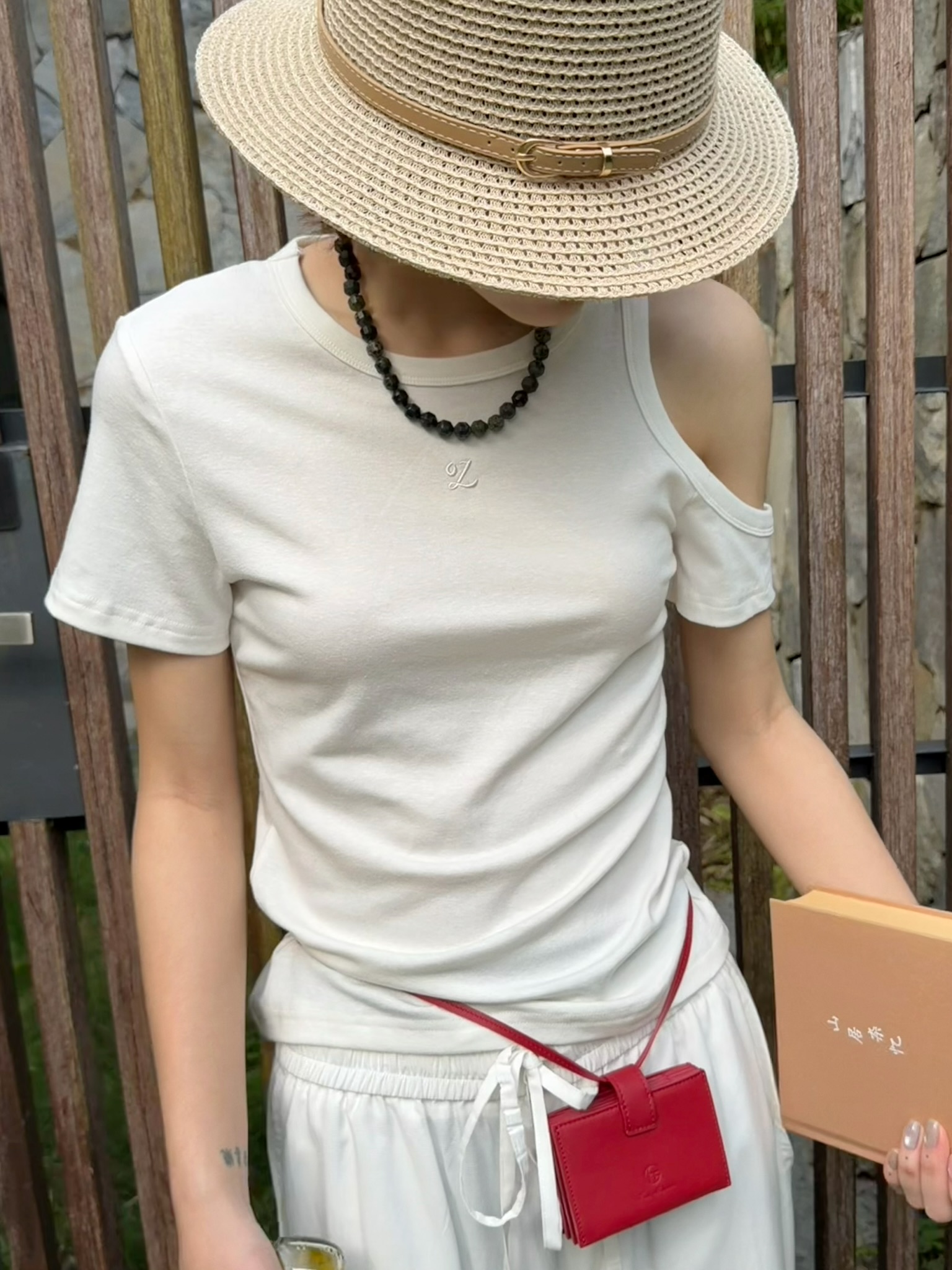 NO:862643,One set has,,19860909一套有,,,Women's clothing