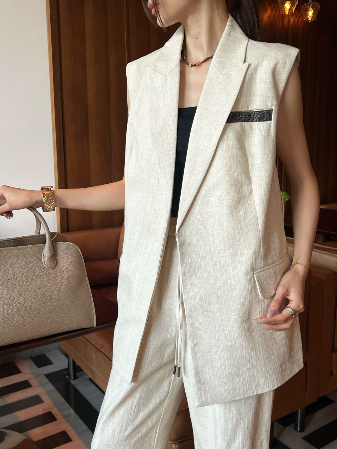 NO:875488,Upper body picture,,19860909上身图,,,Women's clothing