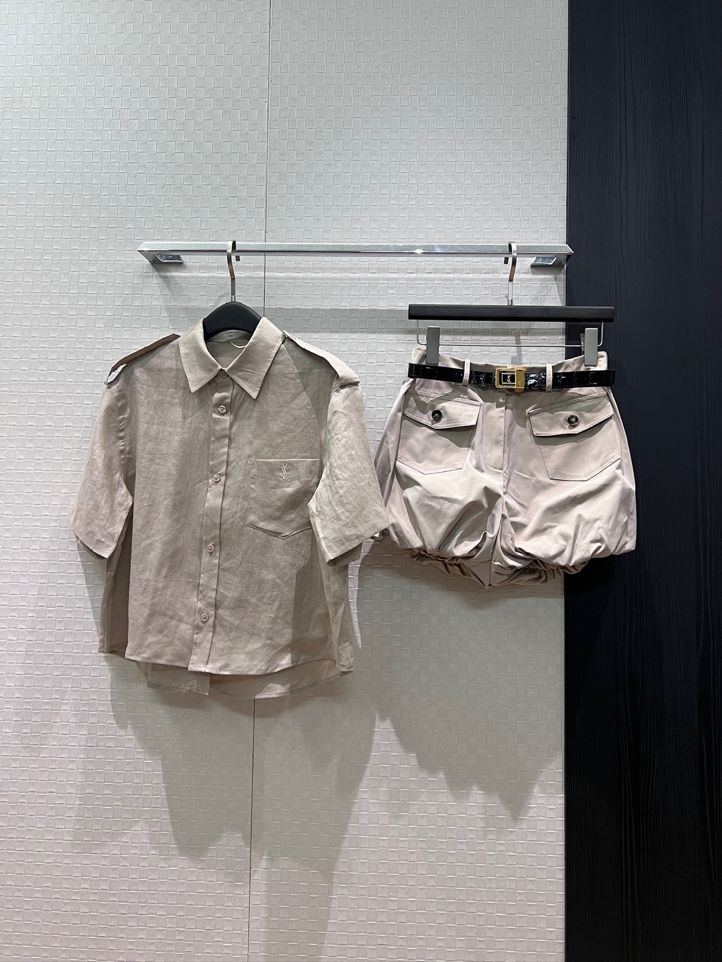 NO:878896,Tops, shorts, new epaulette decoration, linen short-sleeved shirt, bud pumpkin shorts, delivery belt, cute and casual, versatile for all ages, shorts, T-shirt,19860909上衣 短裤新款肩章装饰亚麻短袖衬衣花苞南瓜短裤 配送腰带 可爱休闲 减龄百搭,,shorts,T-shirt,,Women's clothing