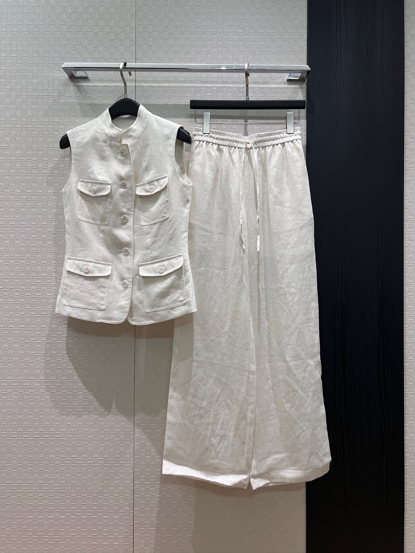 NO:885852,Vest Pants New LP Linen Small Stand Collar Vest Elastic Waist Linen Wide Leg Pants Old Money Style Fashion Lazy Casual Commuting SML,, loro piana,19860909马甲 裤子 新款LP亚麻小立领马甲松紧腰亚麻阔腿裤 老钱风 时尚慵懒 休闲通勤 SML,,loro piana,,Women's clothing
