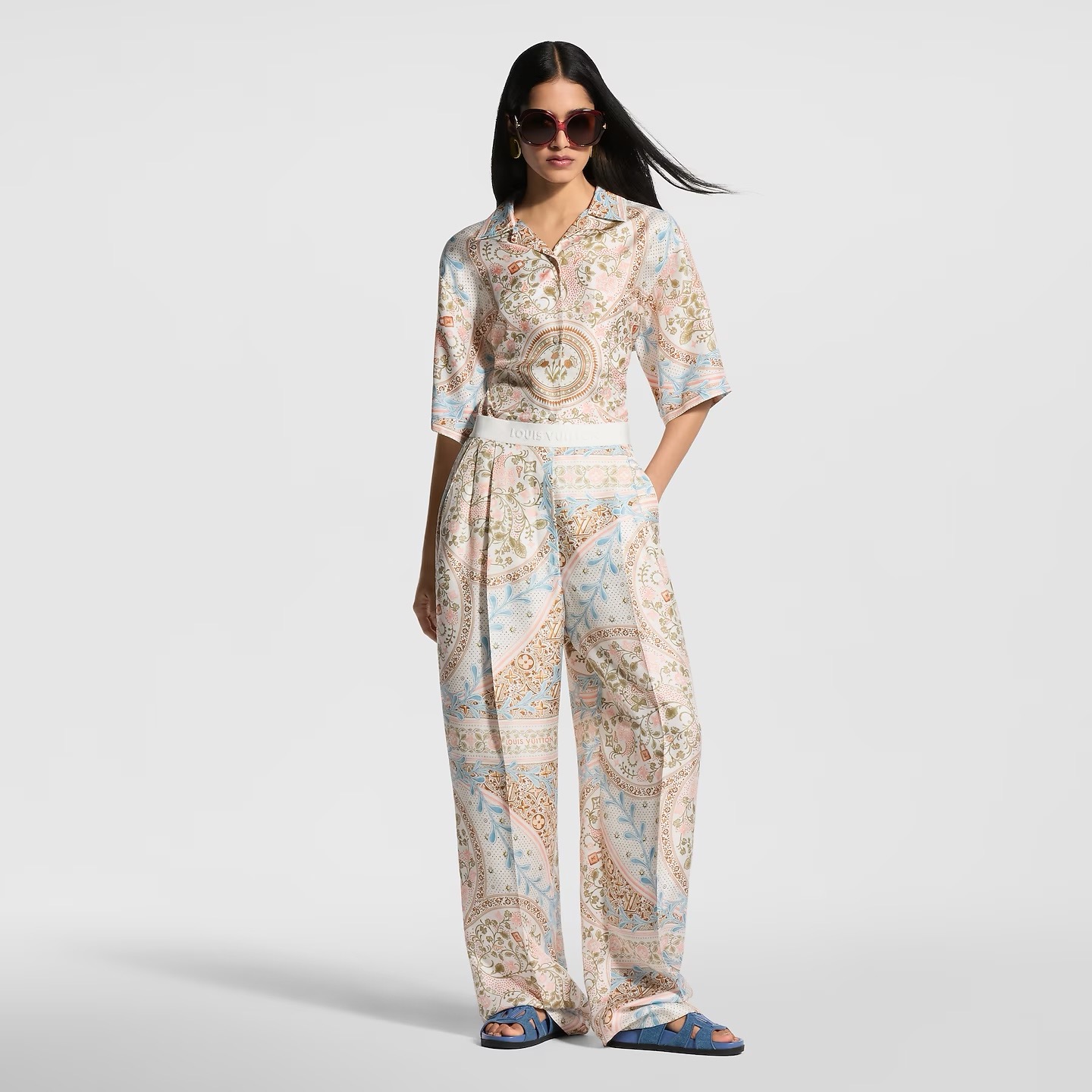 NO:887169,Official website picture,,19860909官网图,,,Women's clothing
