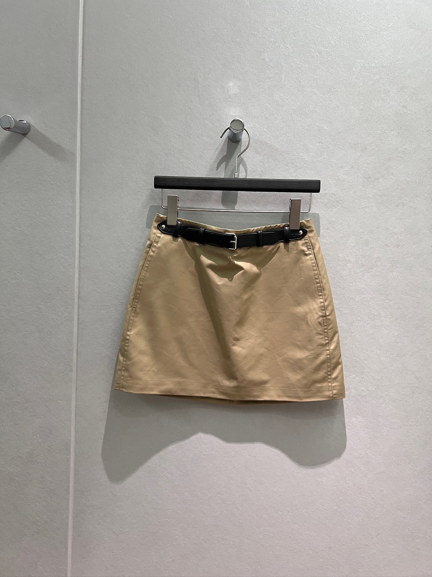 NO:891772,New spliced ​​leather belt decoration, pockets on both sides of hip-covering skirt, versatile style, fashionable and age-reducing S-XL,,skirts,19860909新款拼接皮腰带装饰 包臀半裙两侧口袋 气质百搭 时尚减龄S-XL,,skirts,,Women's clothing
