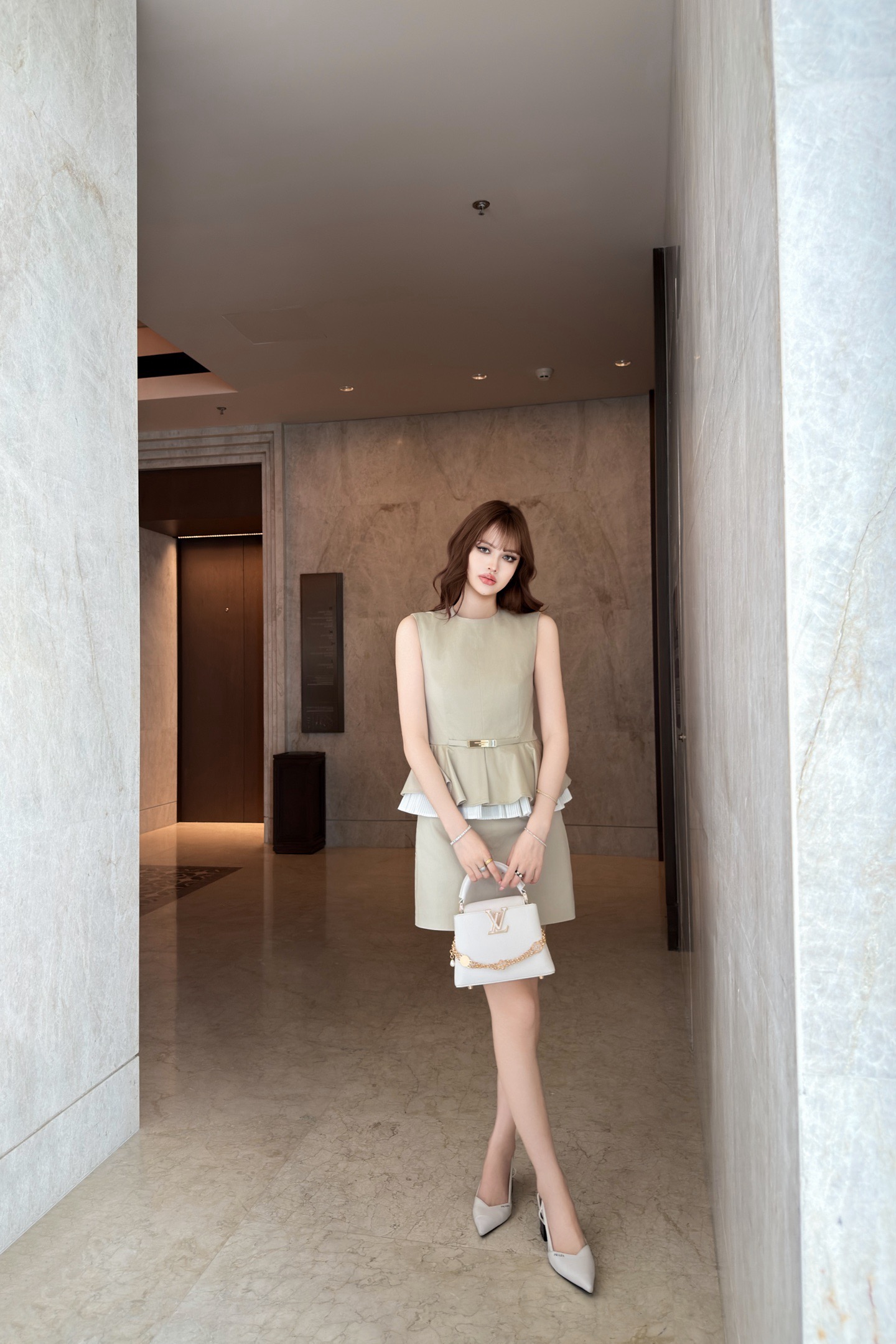 NO:893647,Upper body picture,,19860909上身图,,,Women's clothing