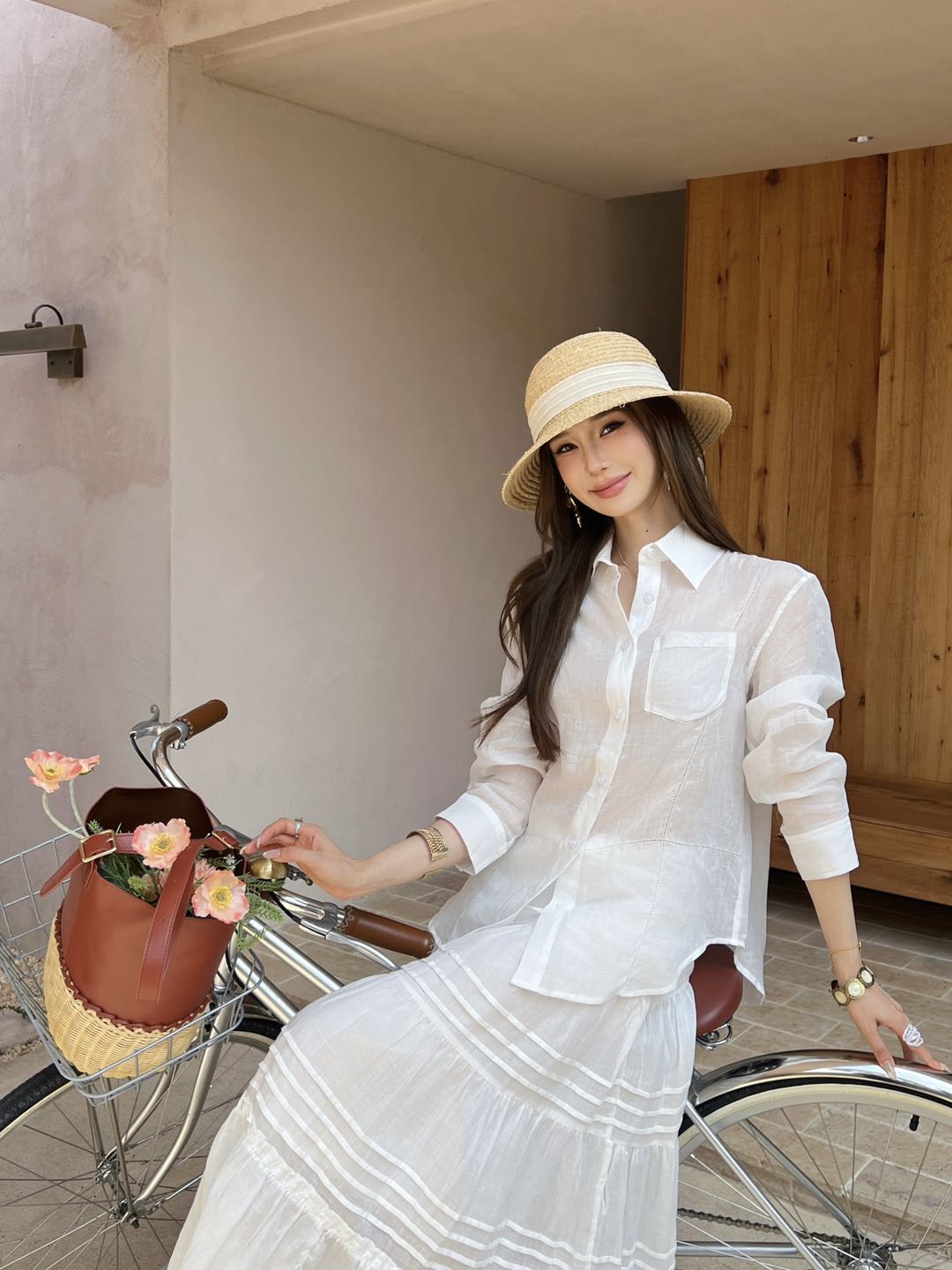 NO:910805,Tops, skirts, tops, skirts,19860909上衣 半裙上身图,,skirts,,Women's clothing