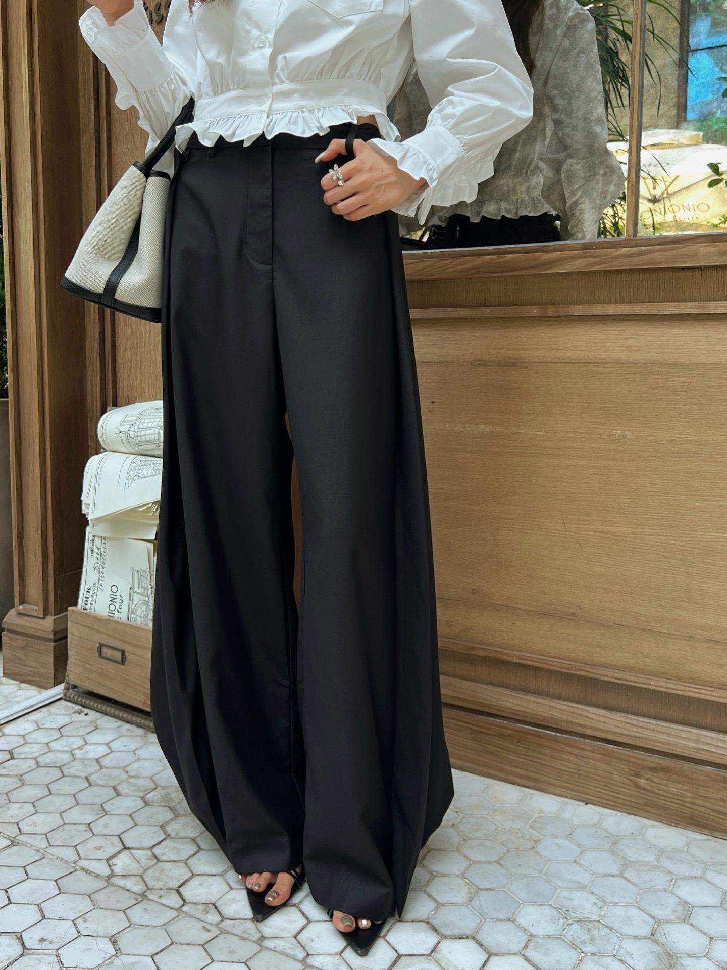 NO:925452,One set has,,19860909一套有,,,Women's clothing