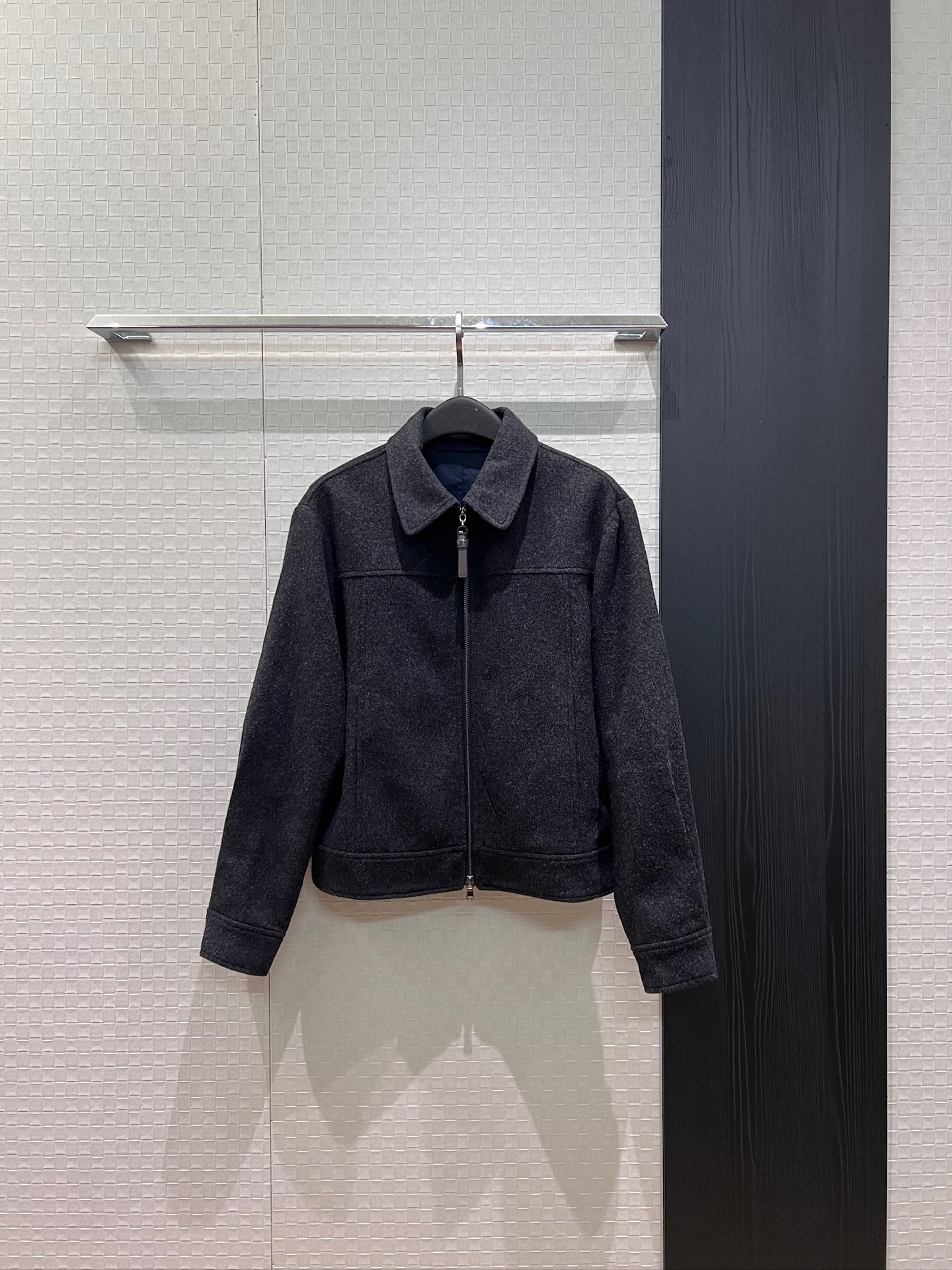 NO:943827,New style punch BC bead chain zipper woolen lapel jacket, minimalist and casual, fashionable and versatile, handsome SML,,jackets & coats,jackets & coats,19860909新款冲冲BC珠链拉锁羊毛呢翻领夹克外套极简休闲 时尚百搭 帅气十足SML,,jackets & coats,jackets & coats,,Women's clothing