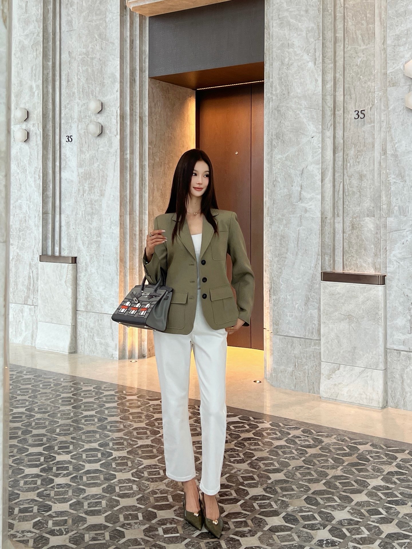 NO:944947,Upper body picture,,19860909上身图,,,Women's clothing