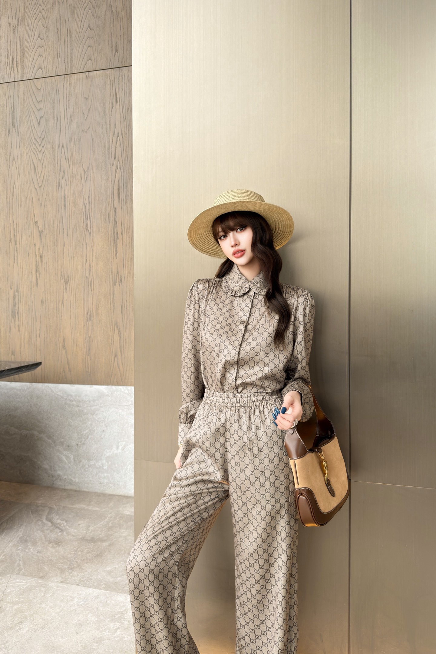 NO:946544,Tops and pants upper body pictures,,19860909上衣 裤子上身图,,,Women's clothing
