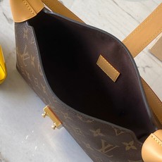 【特级MB163c芯片版原厂皮】 本款 VanityChain Pouch 手袋 型号:M26191老花亮片 材料:A级 【特级MB163c芯片版原厂皮】 本款 VanityChain Pouch 手袋 型号:M26191老花亮片 材料:A级