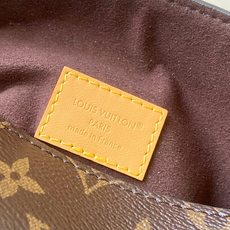 【特级MB163c芯片版原厂皮】 本款 VanityChain Pouch 手袋 型号:M26191老花亮片 材料:A级 【特级MB163c芯片版原厂皮】 本款 VanityChain Pouch 手袋 型号:M26191老花亮片 材料:A级