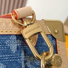 【特级MB163c芯片版原厂皮】 本款 Locker Dopp Kit 硬箱 型号:M27450 材料:A级全钢五金,进 【特级MB163c芯片版原厂皮】 本款 Locker Dopp Kit 硬箱 型号:M27450 材料:A级全钢五金,进